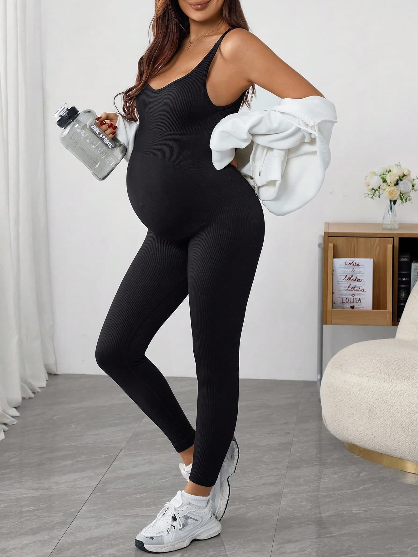 SHEIN Maternity Casual Solid Color Sleeveless Jumpsuit