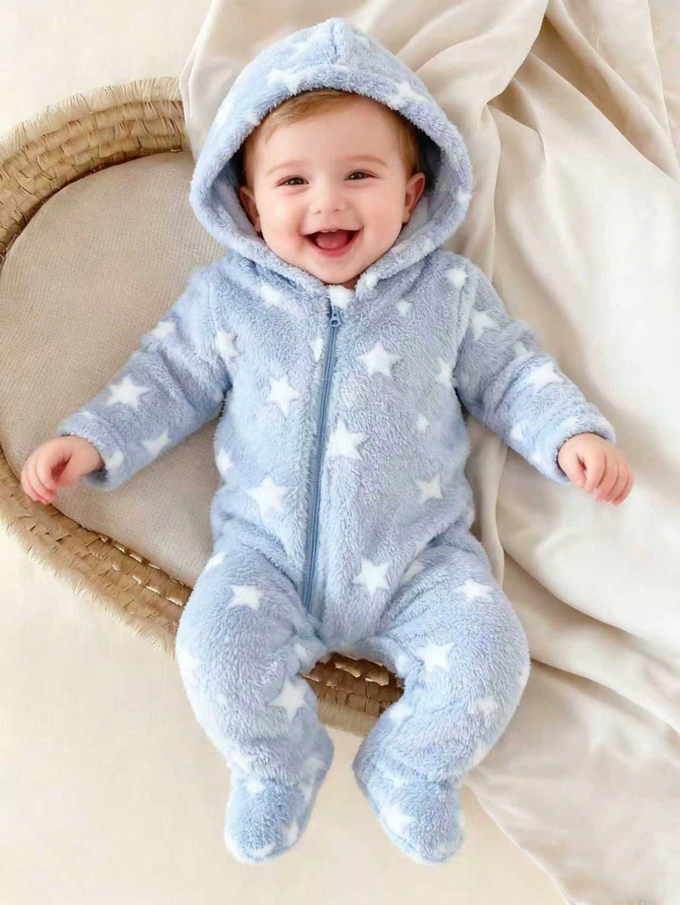 SHEIN Newborn Baby Boy Cute Aqua Blue Polka Dot Long Sleeve Hooded Fleece Romper,Winter Family Matching Home Sleeping Wear Warm Pajamas For Unisex Infant