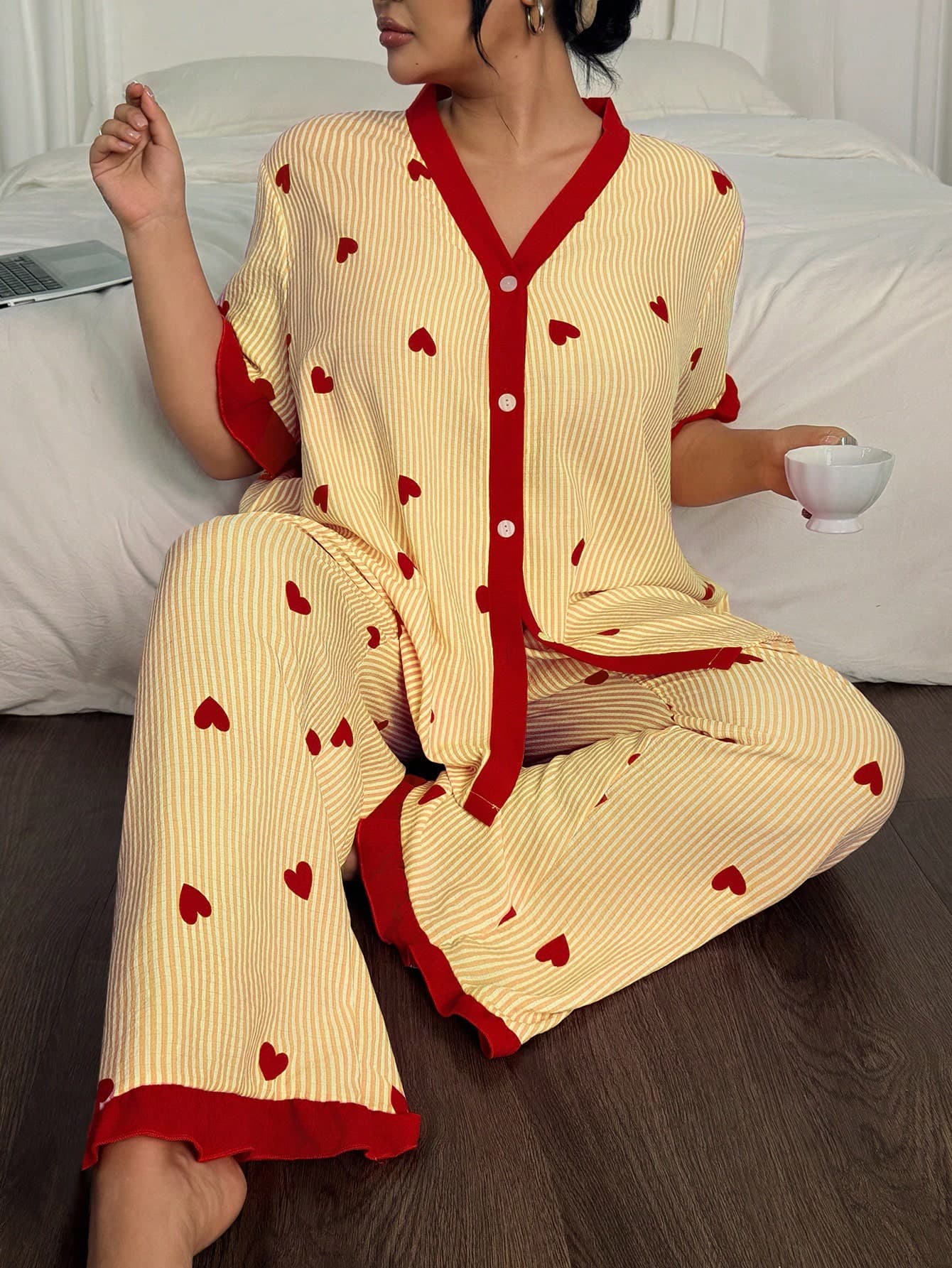 Dream Adore Striped Heart Print Color Block Plus Size Pajama Set