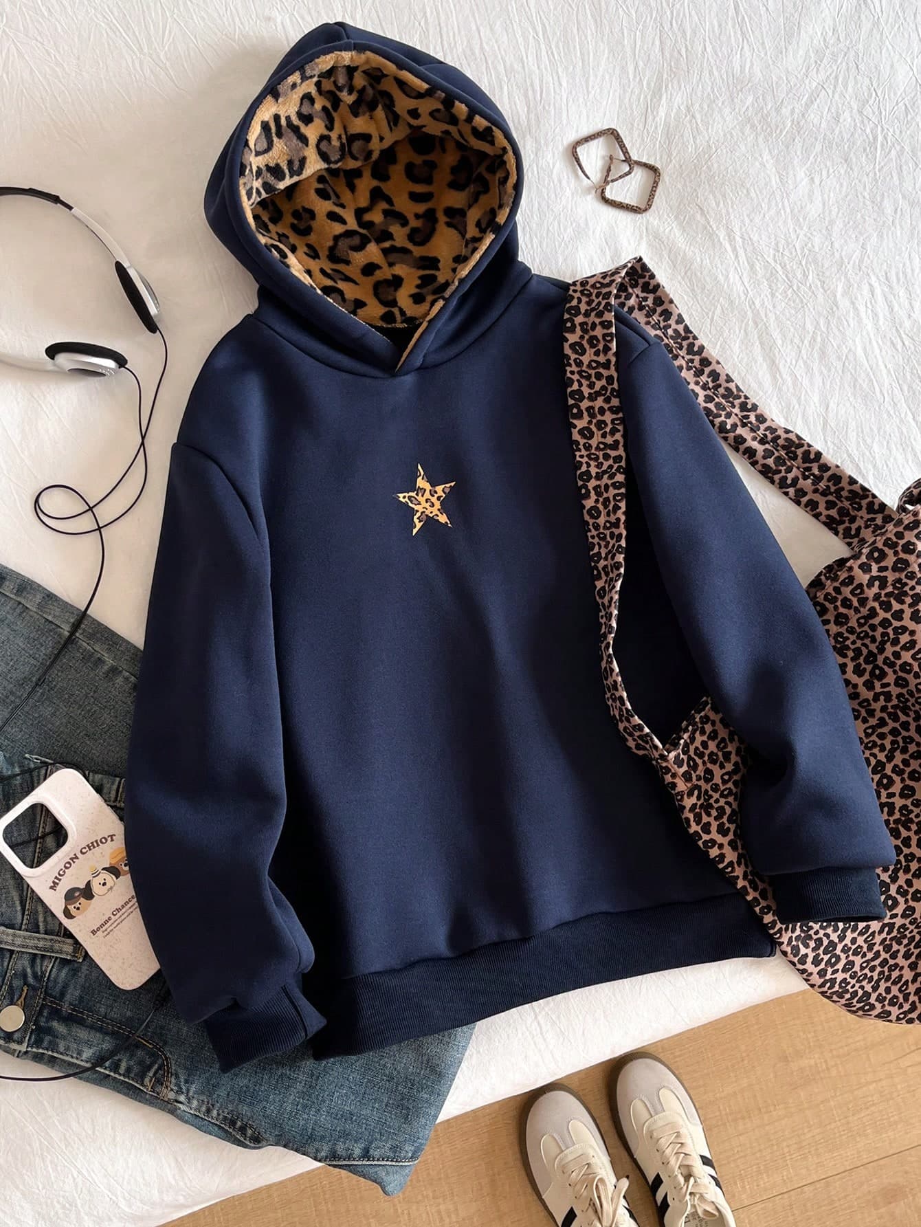 SHEIN Teen Girls Casual Leopard Print Thermal Lined Beanie Hat, Suitable For School And Daily Wear Sweatshirts