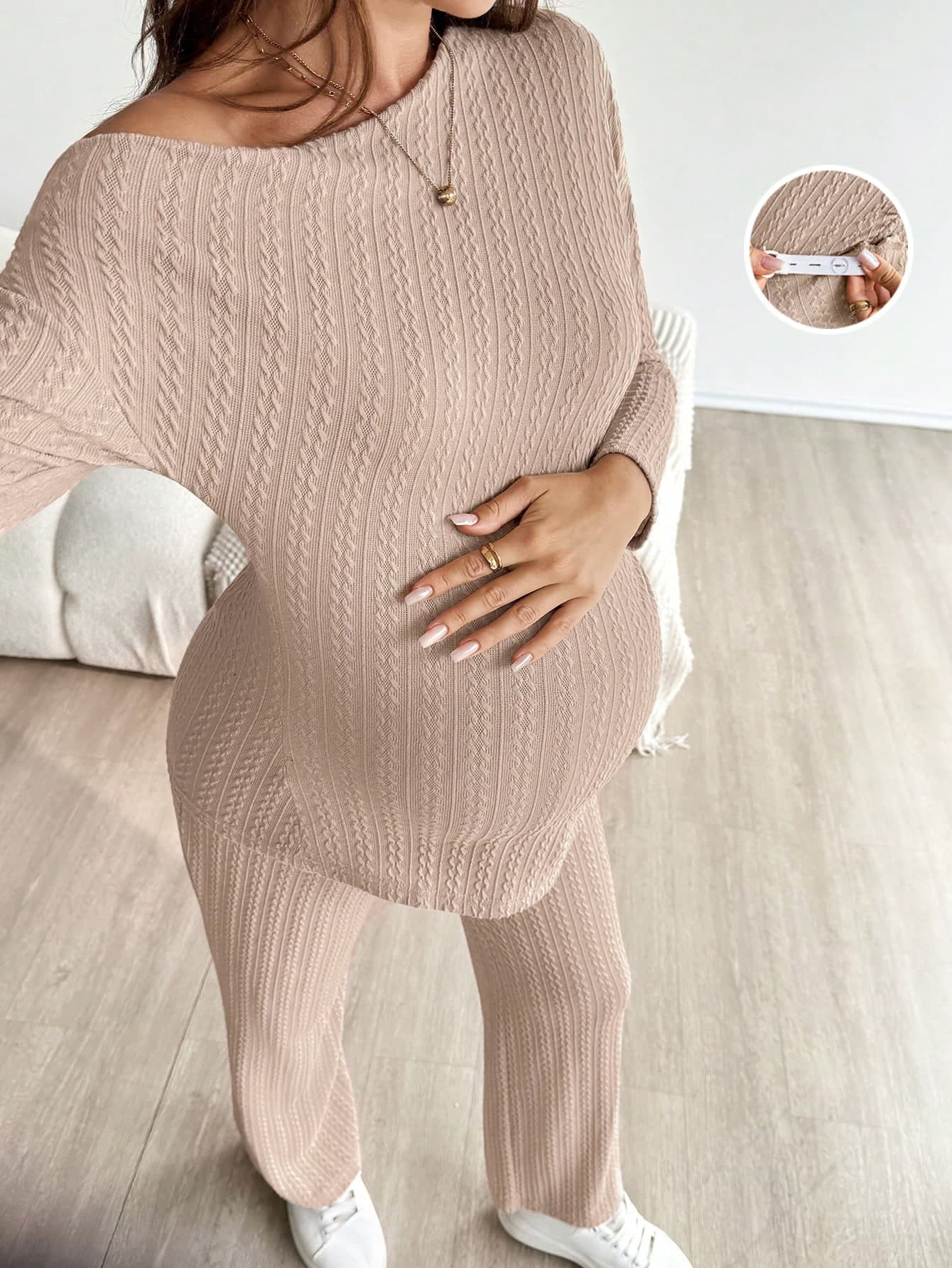 SHEIN Maternity Solid Color Casual Oblique Shoulder Long Sleeve T-Shirt And Pants 2 Pieces Set