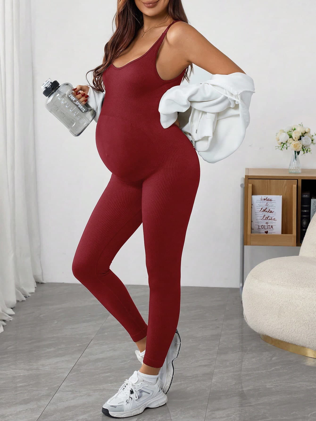 SHEIN Maternity Solid Color Sleeveless Fitted Jumpsuit