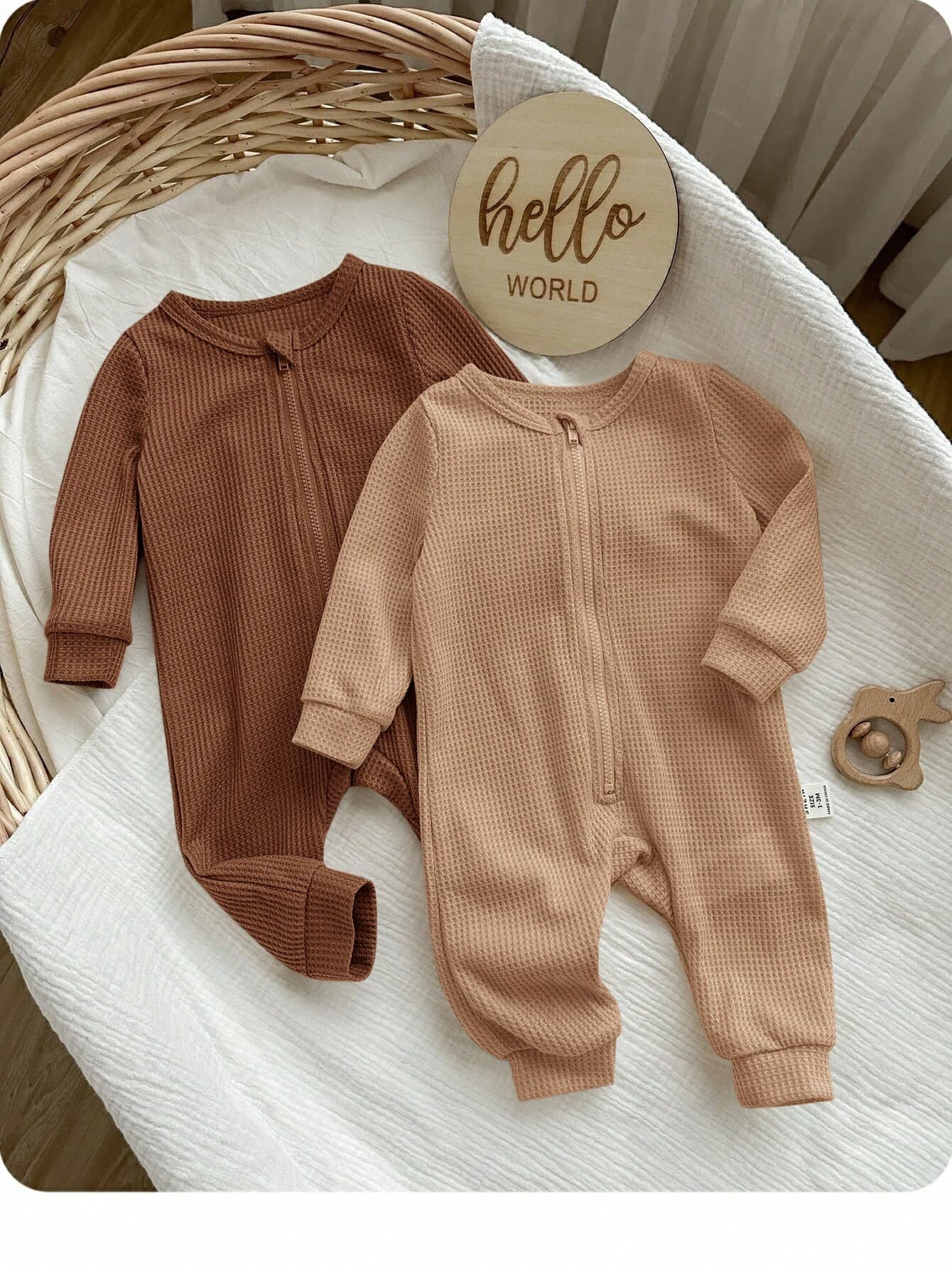 SHEIN 2pcs Newborn Baby Girl Cute Solid Color Knitted Long Sleeve Romper, Autumn/Winter