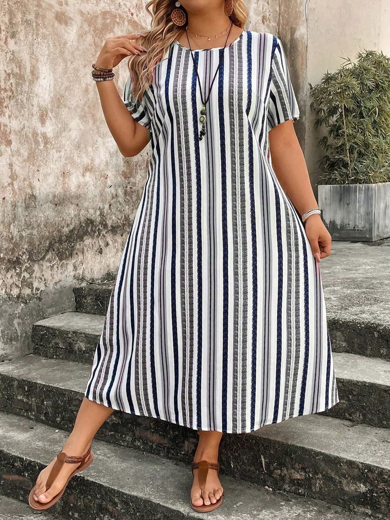 EMERY ROSE Plus Size Women Colorblock Striped Round Neck Short Sleeve Dress