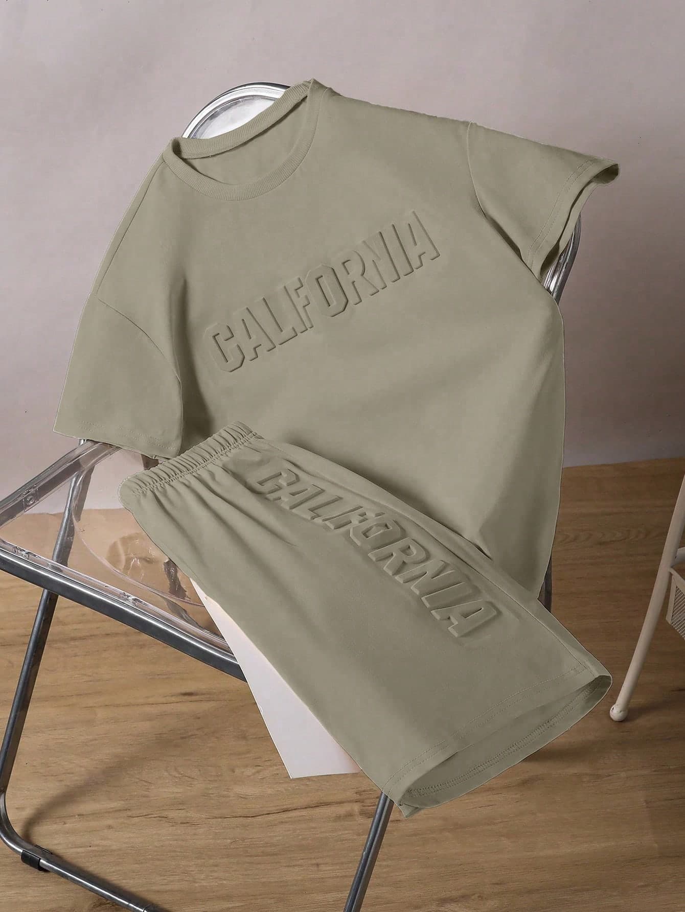 Mirajuku 2pcs Teenage Boys' Turquoise 3D Letter Print T-Shirt & Shorts Set,Summer,Streetwear,Vacation,Holiday Minimalist Sports Fashion Casual Outfit For Teens