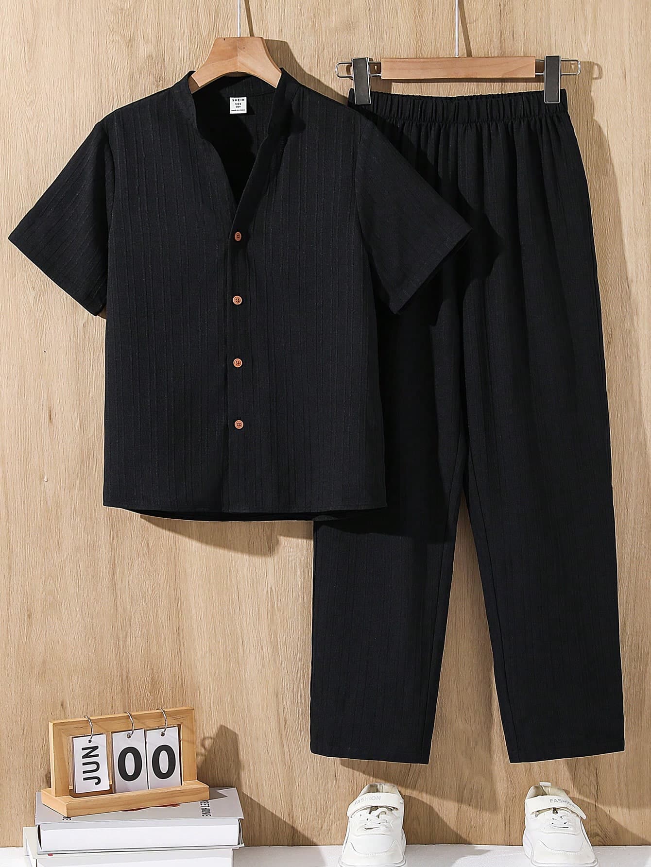 SHEIN 2pcs Kids Boys Black Summer Casual Linen Set,Short Sleeve Stand Collar Open Front Shirt&Straight Pants For Vacation,Wedding,Party,Performance Outfits