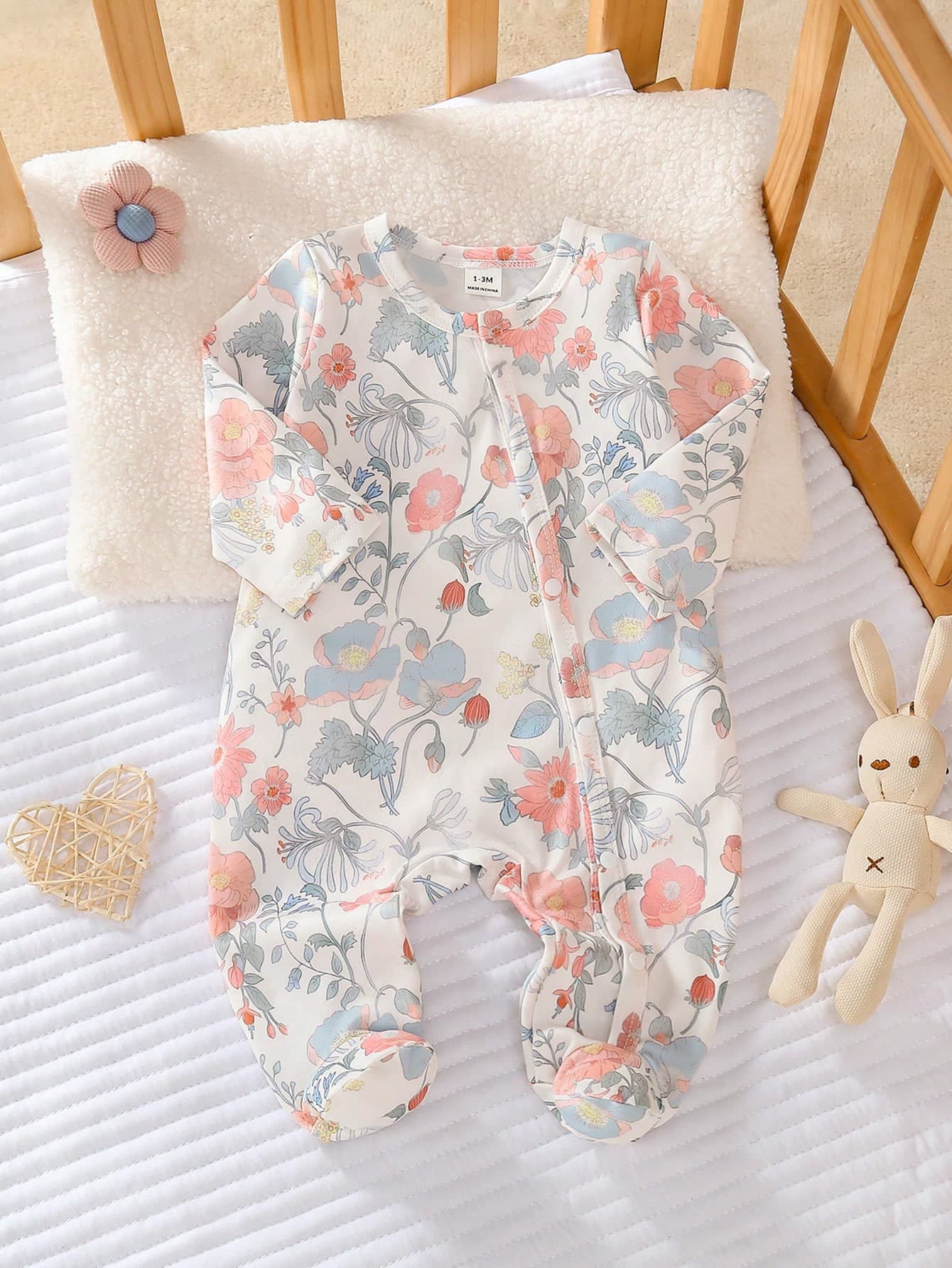 SHEIN Newborn Baby Girl Cute Bow Print Knitted Footie Jumpsuit,Soft&Comfortable Crew Neck Long Sleeve Romper,Autumn Family Matching Valentine's Day Gift