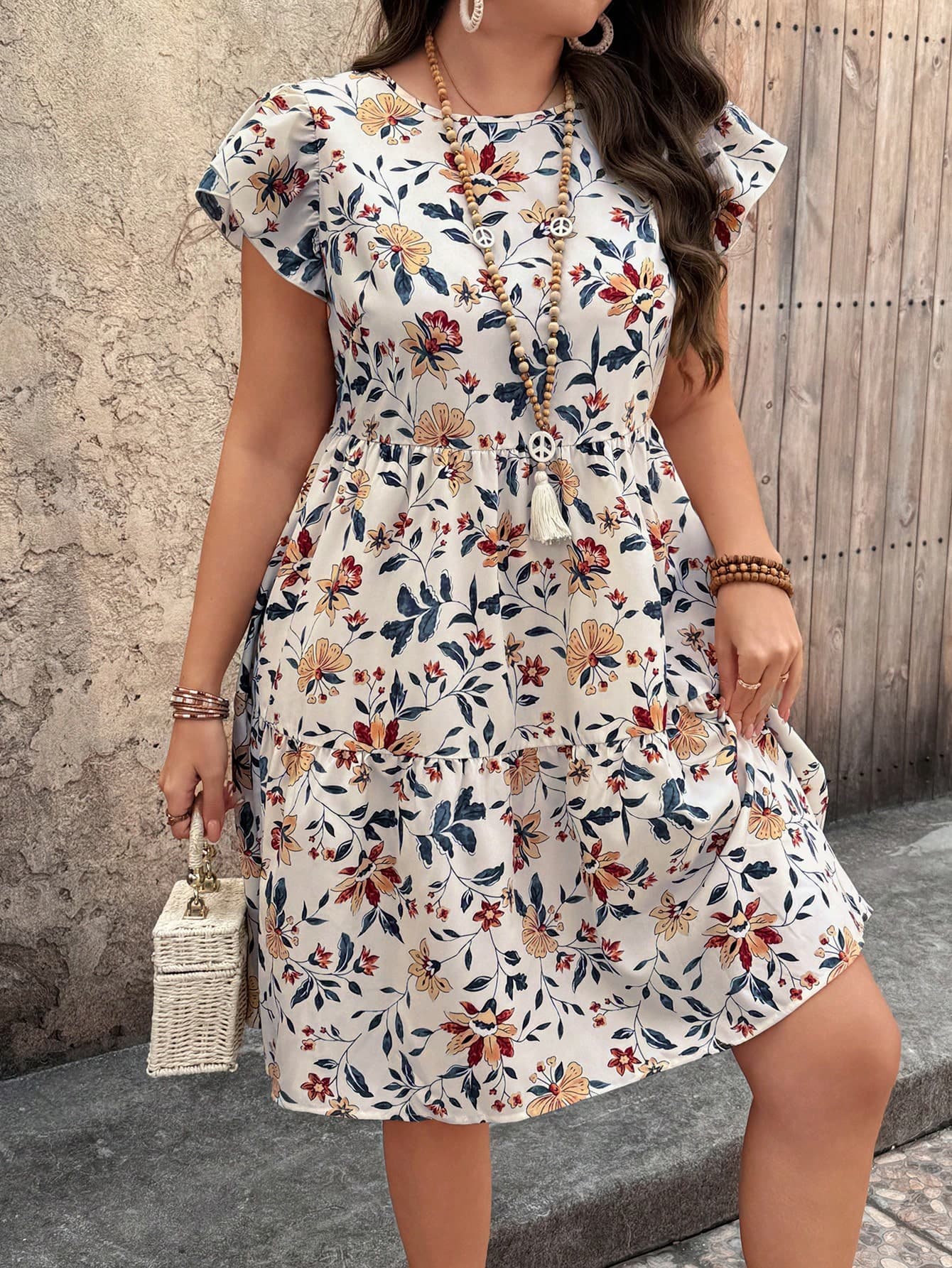 EMERY ROSE Plus Size Women's White Summer Boho Vacation Holiday Floral Print Loose Fit Ruffle Hem Dolman Sleeve Dress,Casual Curve Short Sleeve Flower Dress