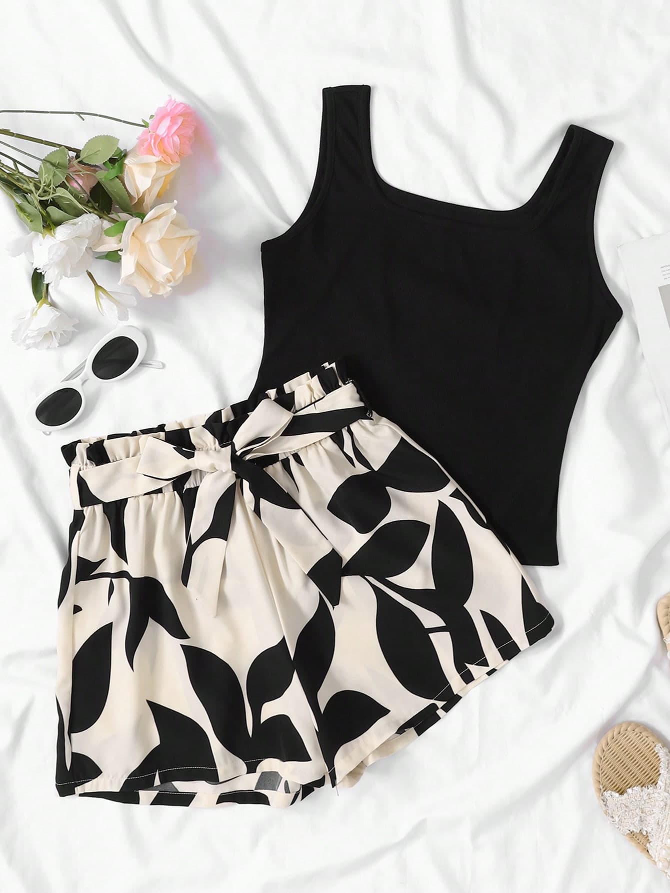 SHEIN Kids Summer Outfits Squishy TEEN GIRL Black Tank Top&Khaki Leaf Print Loose Shorts Set,Vacation Style Suitable For Two Piece Sets Cute Girls