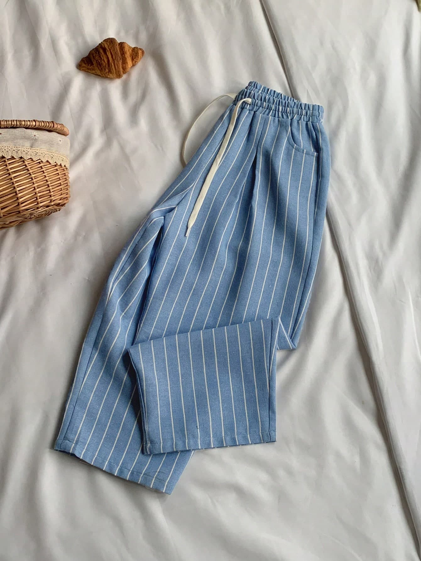 Dazy Kids Young Girls Casual Loose Korean Style Striped Pants, Spring/Autumn