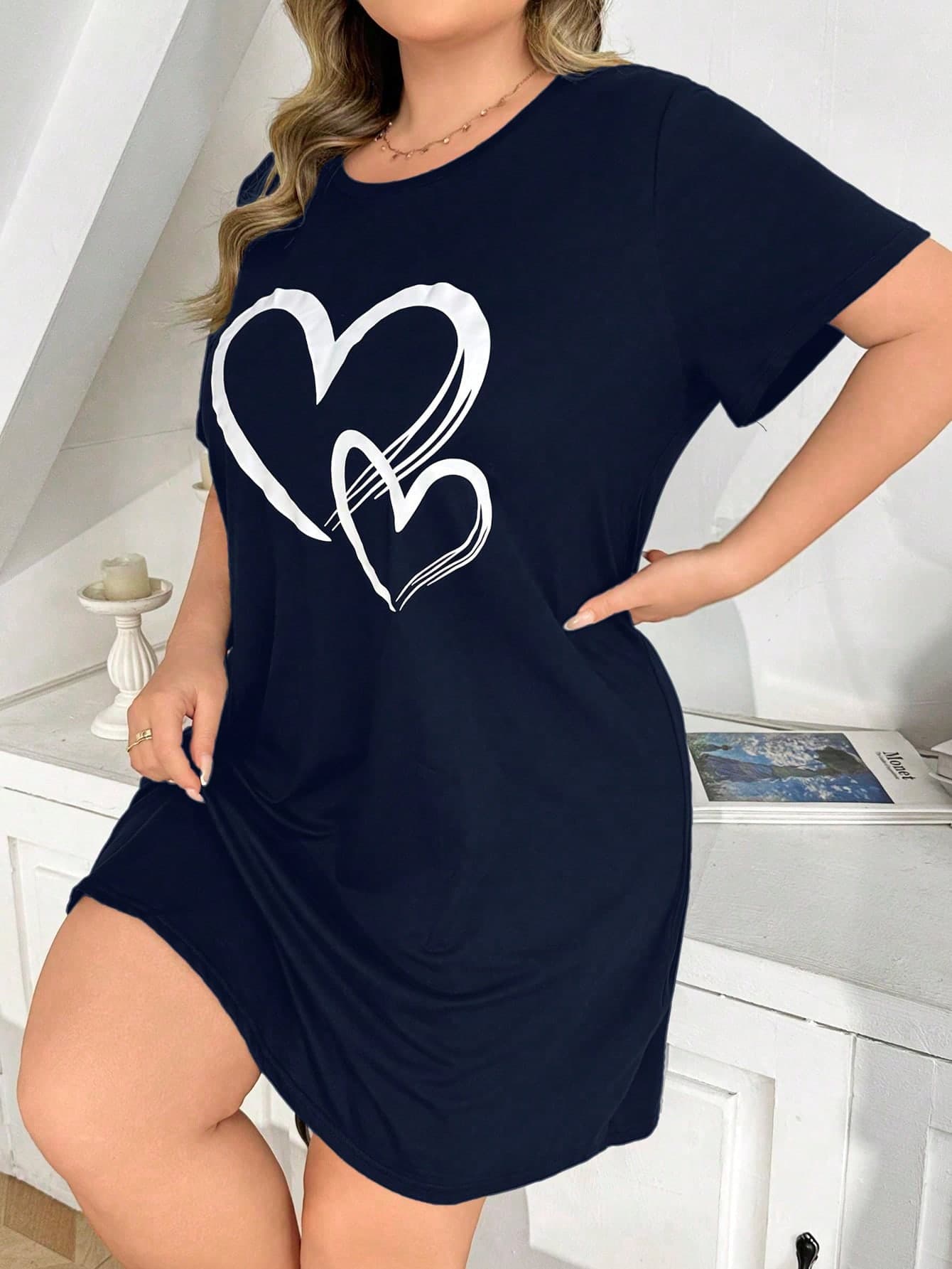 Soft & Skin-Friendly Heart Print Casual Nightgown