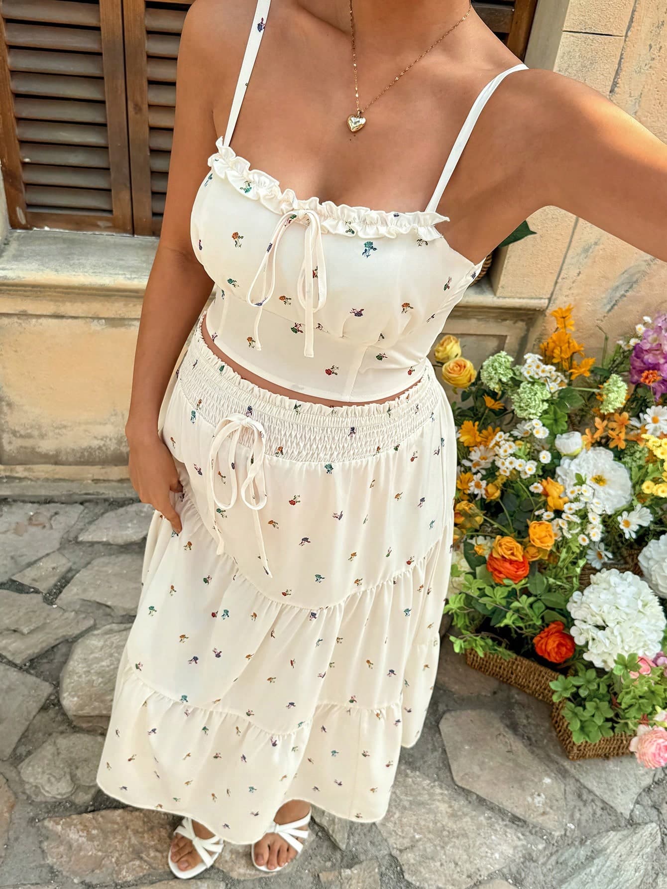 SHEIN 2pcs Maternity Ditsy Floral Frill Trim Camisole And Skirt Casual Set Summer Cream Two Pieces Boho Vacation Woman Baby Shower