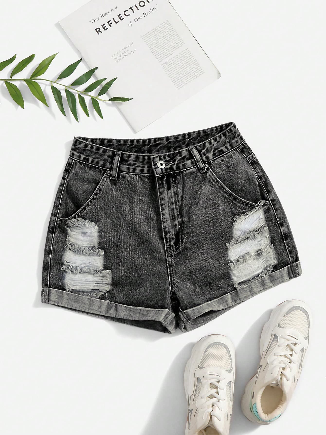 SHEIN EZwear Fashionable Summer Casual Distressed Rolled Hem Denim Shorts With Belt Loops Ripped Shorts Jean Shorts Y2k Jeans For Women Short