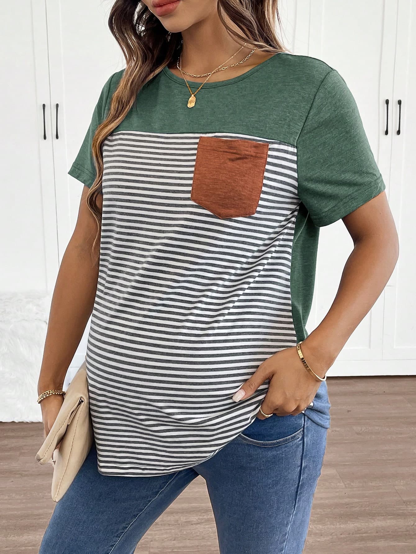 SHEIN Maternity Women's Striped Pocket Short Sleeve T-Shirt World Cup