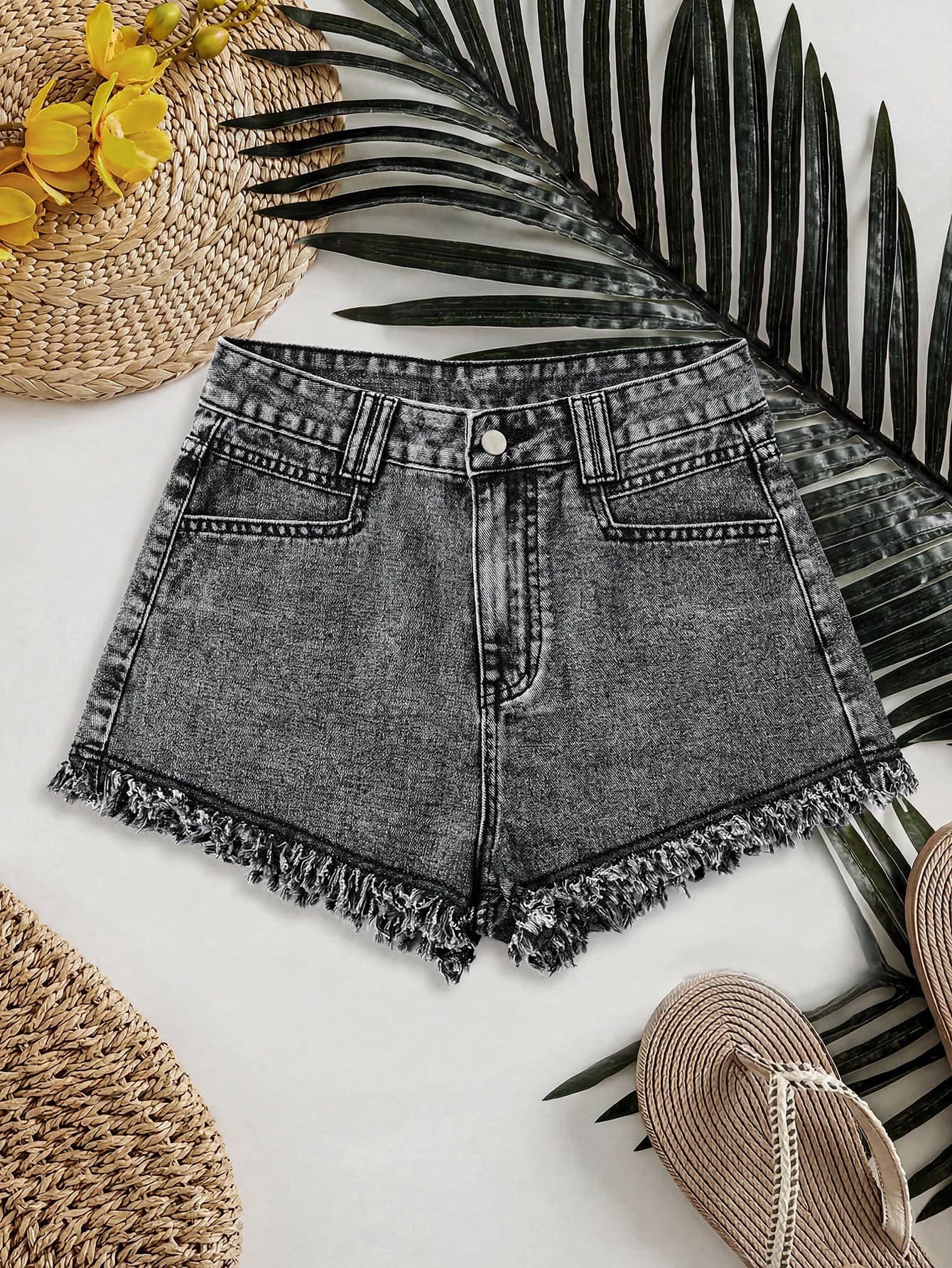 SHEIN Essnce Women's Casual Frayed Hem Pockets Denim Shorts