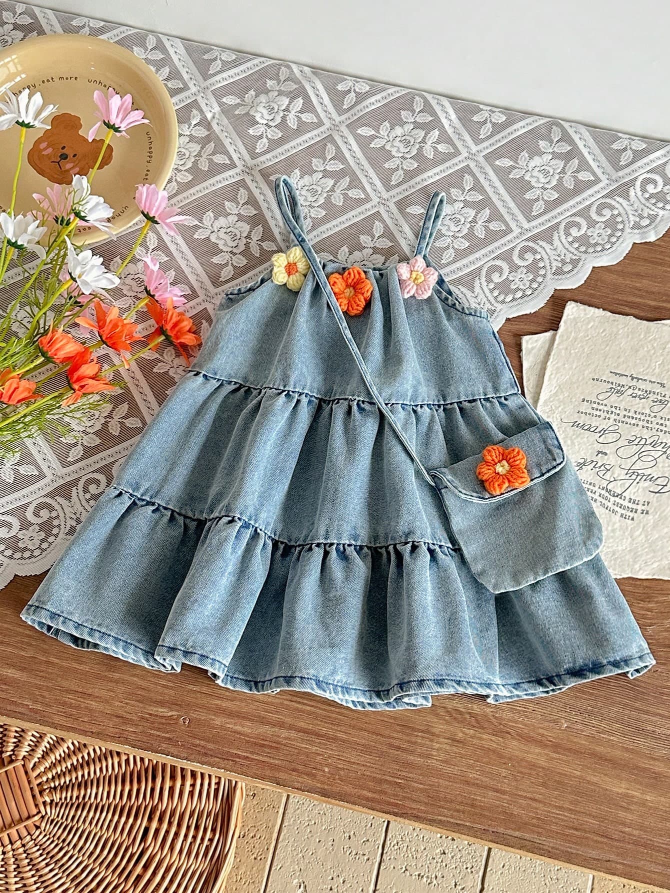 SHEIN Vintaside Kids Toddler Girls' Fashion Casual 3D Flower Decor Denim Sleeveless Dress & Bag Set, Suitable For Spring/Summer, Indoor, Outdoor, Travel, Beach, Daily Wear