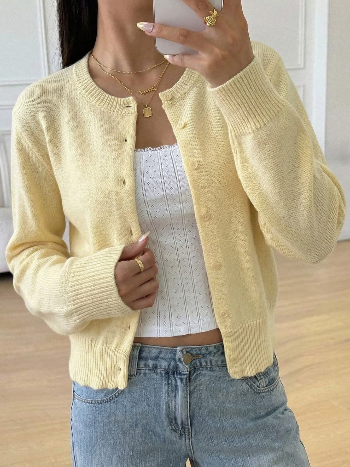 SHEIN Teen Girls Butter Yellow Cardigan Sweater,Casual Solid Round Neck Long Sleeve Loose Cropped Knitwear,Cozy Chic Warm For Autumn,Graduation,Halloween