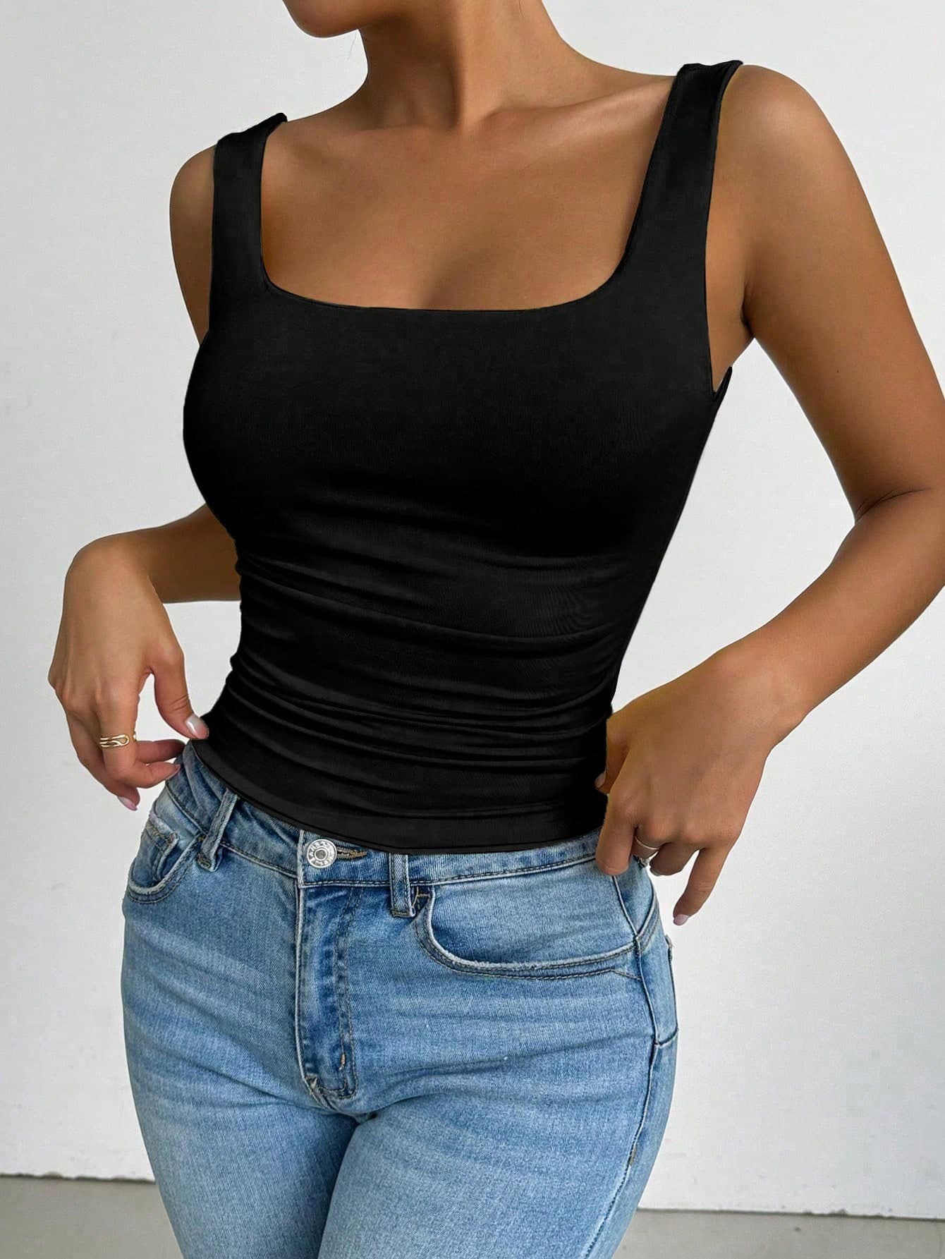 Elenzga Plus Size Women's Casual Sleeveless Top, Tank Top Suitable For Spring/Summer Daily Wear