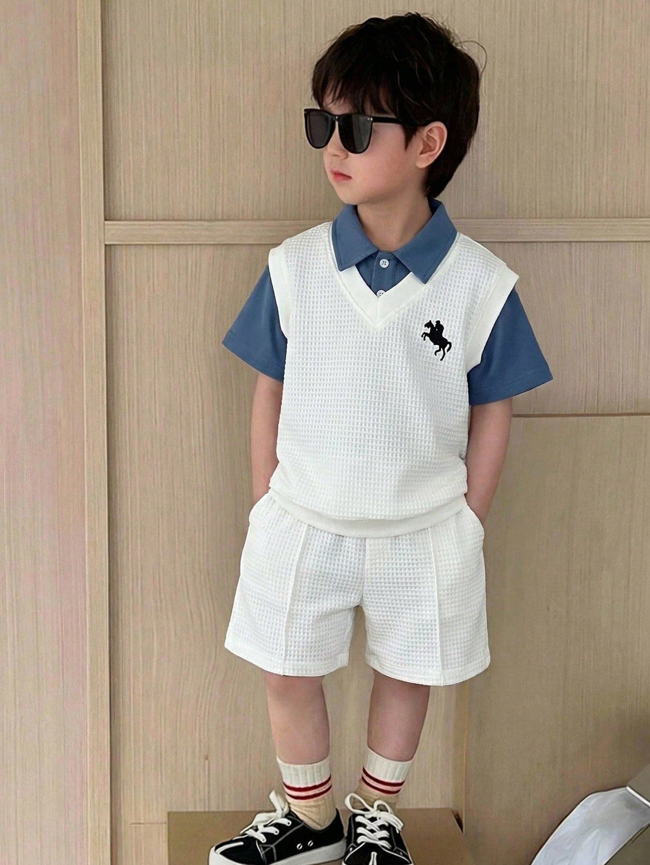 SHEIN 3pcs/Set Young Boy Kids White Summer Back-To-School Career Day Outfits,Navy Blue Vest,Shorts&Polo Knitted Shirt,College Style Casual Fashion Clothes