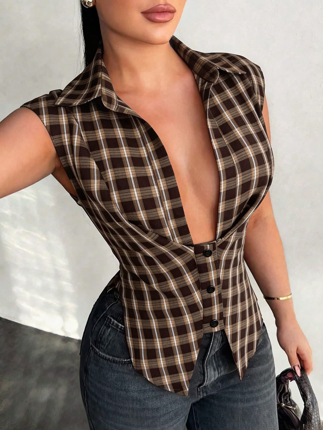 SHEIN x Luisa Sonza SHEIN SXY Summer Fashionable Sexy Plaid Low Neck Waist Shirt,Summer Top