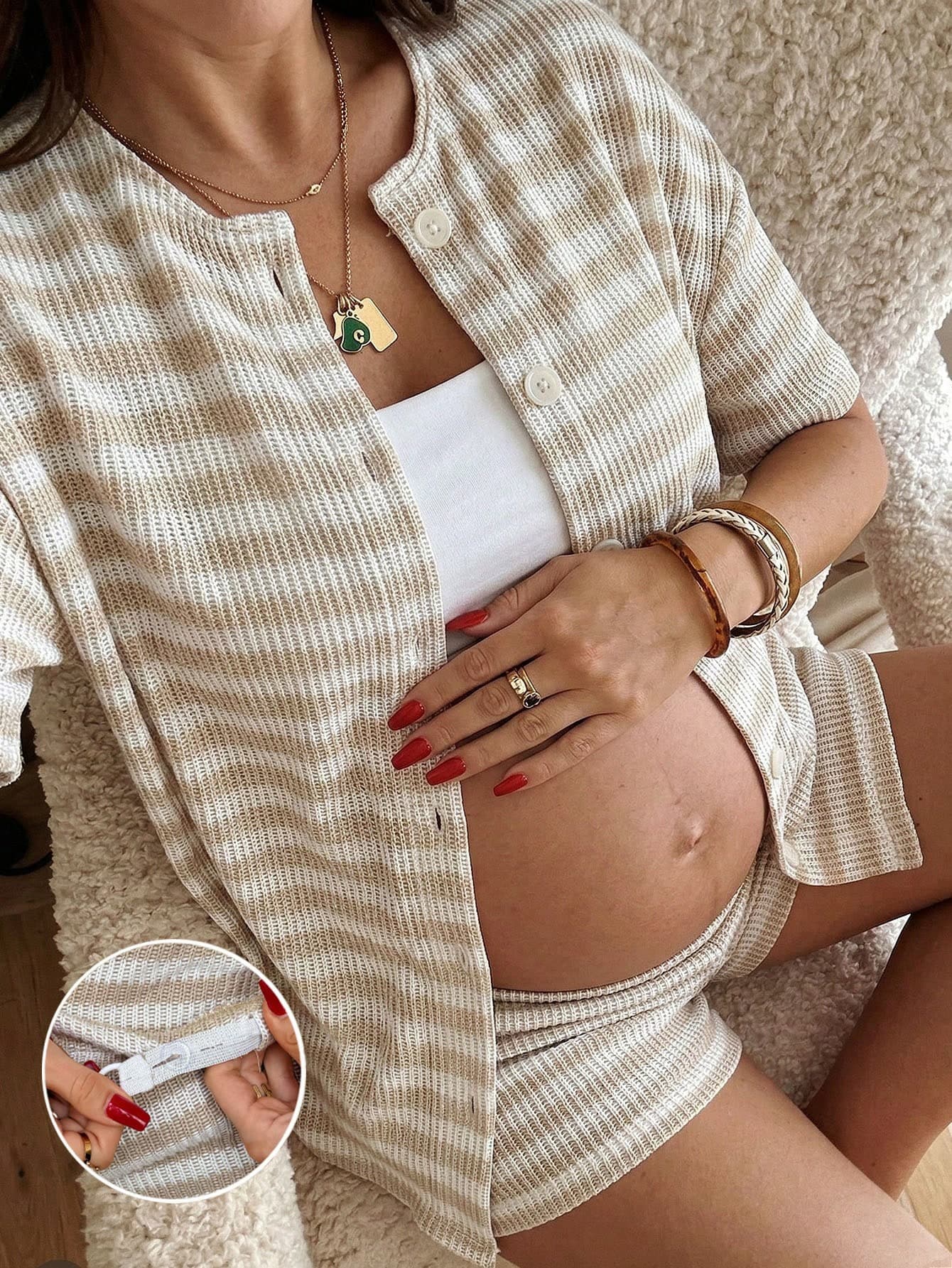 SHEIN 2pcs Maternity Casual Striped Top And Shorts Set