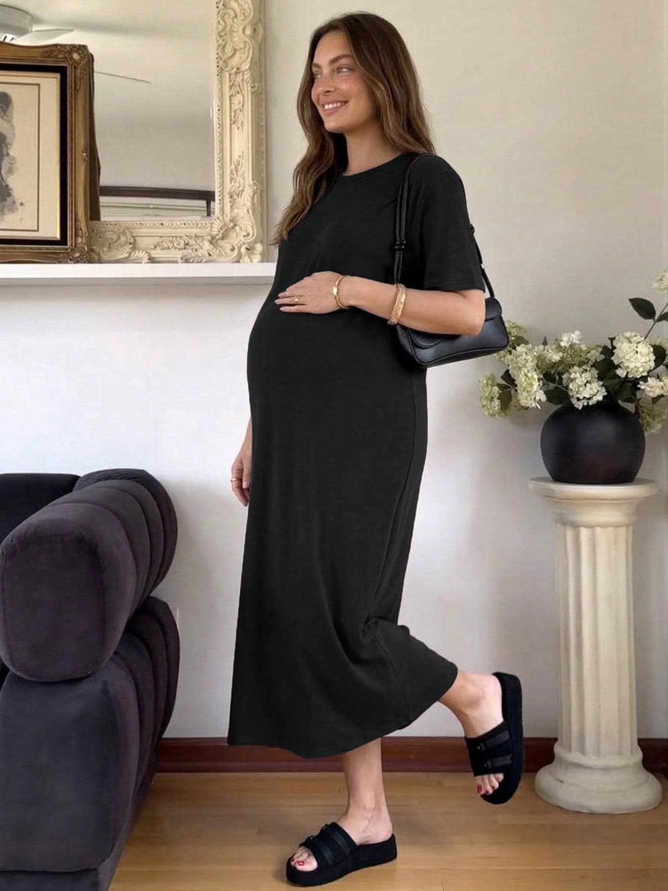 SHEIN Maternity Solid Color Round Neck Short Sleeve Casual Dress