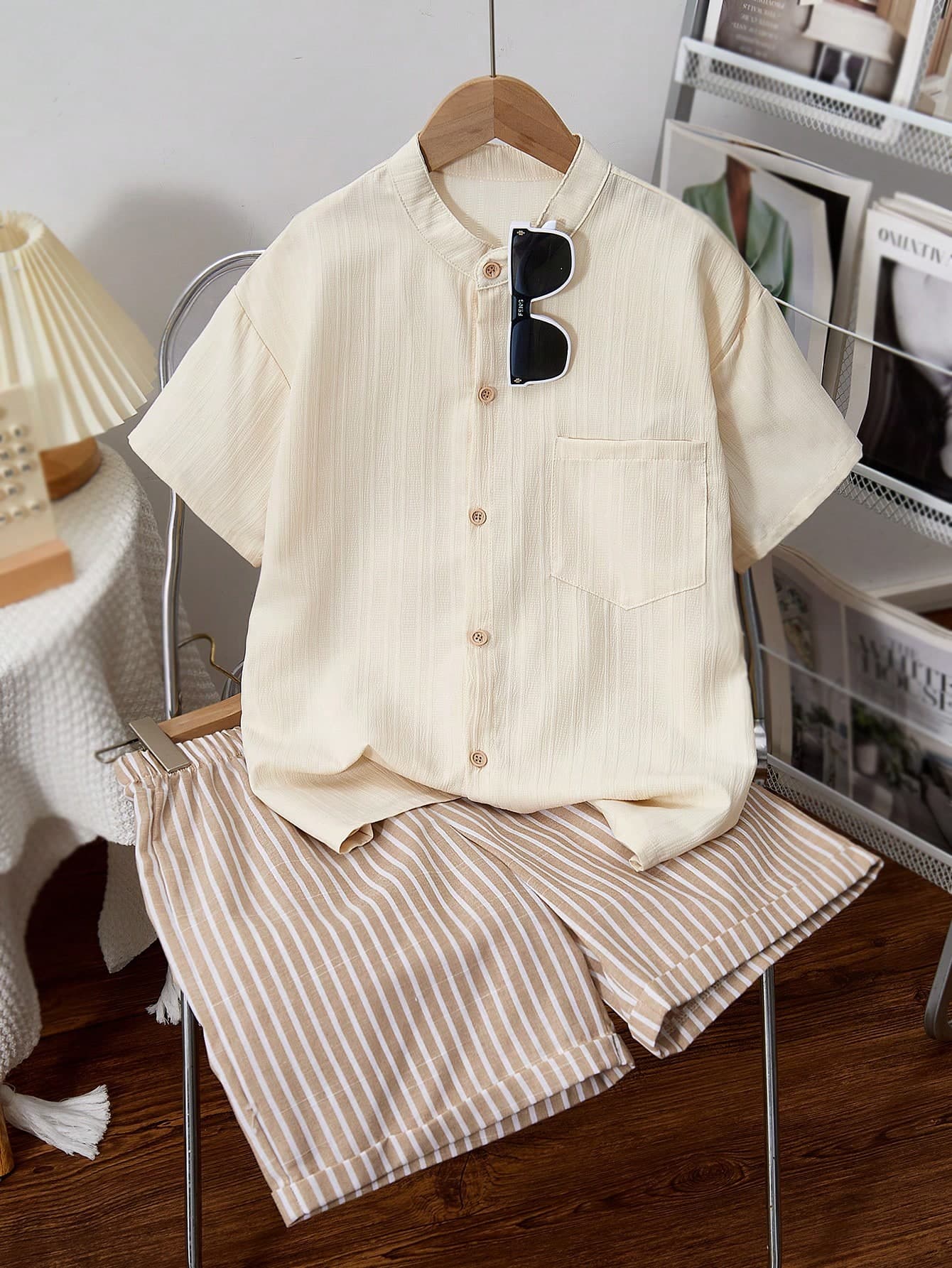 SHEIN Vintaside Kids Tween Boys' Commuter Casual Textured Striped Fabric Stand Collar Shirt & Striped Shorts 2 Pieces Set, Comfortable & Fashionable