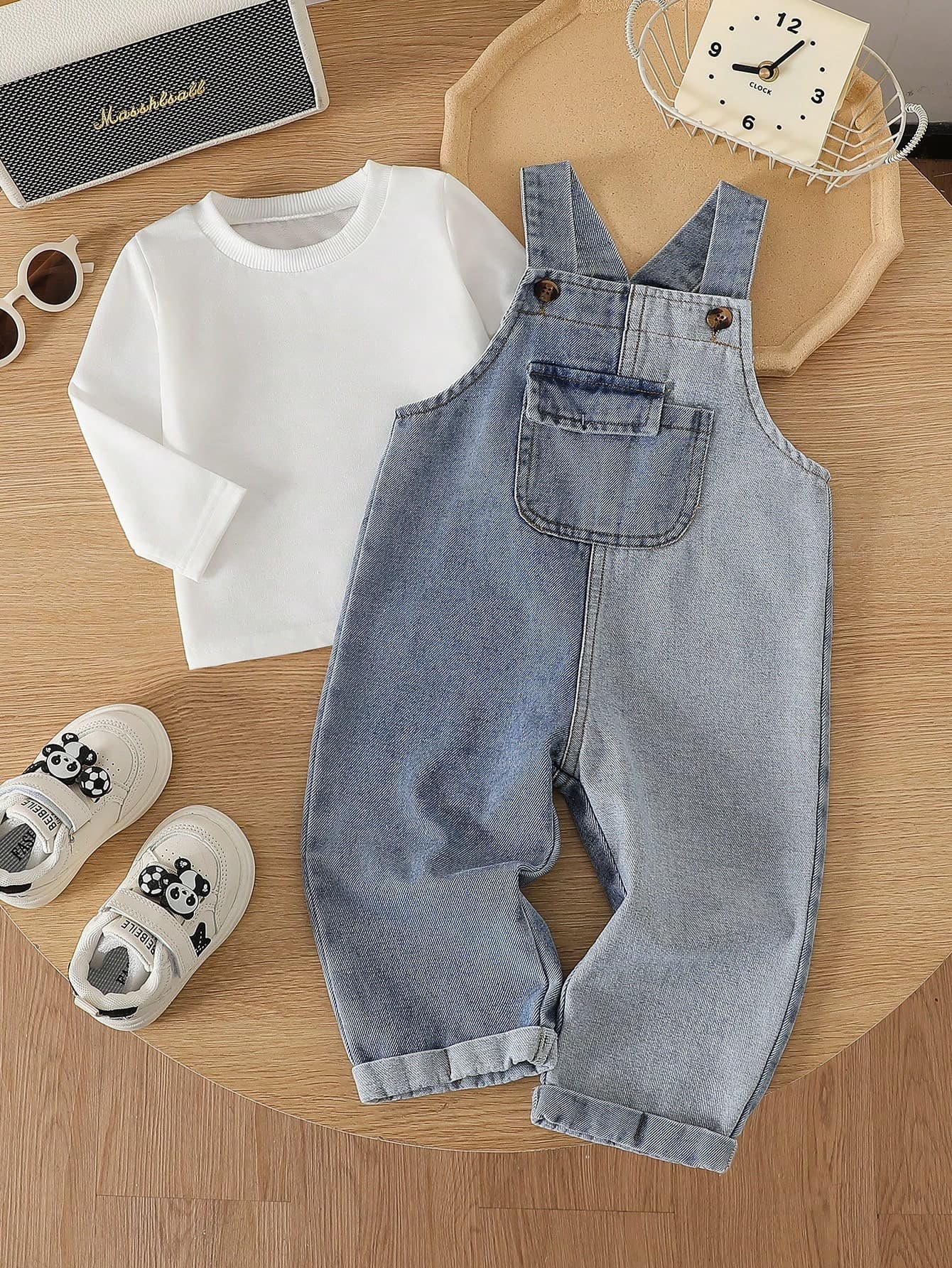 SHEIN Baby Boy Casual Basic Long Sleeve T-Shirt And Pocket Denim Bib Pants Set