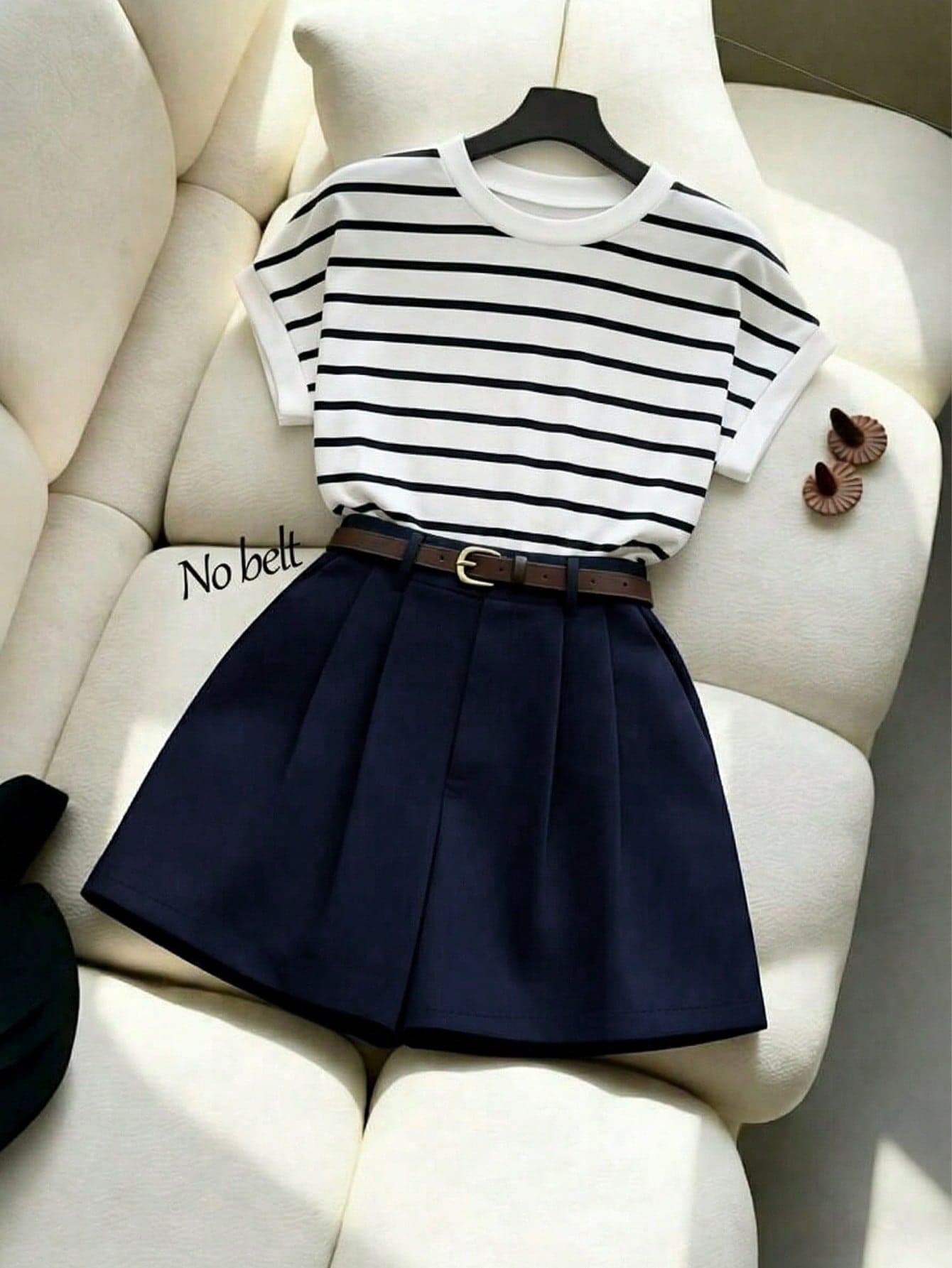 Franclia 2pcs Women Black And White Striped Navy Blue Short Sleeve Top And Wide Leg Pocket Shorts Set,Summer Casual Coastal School Back-To-School Commuting