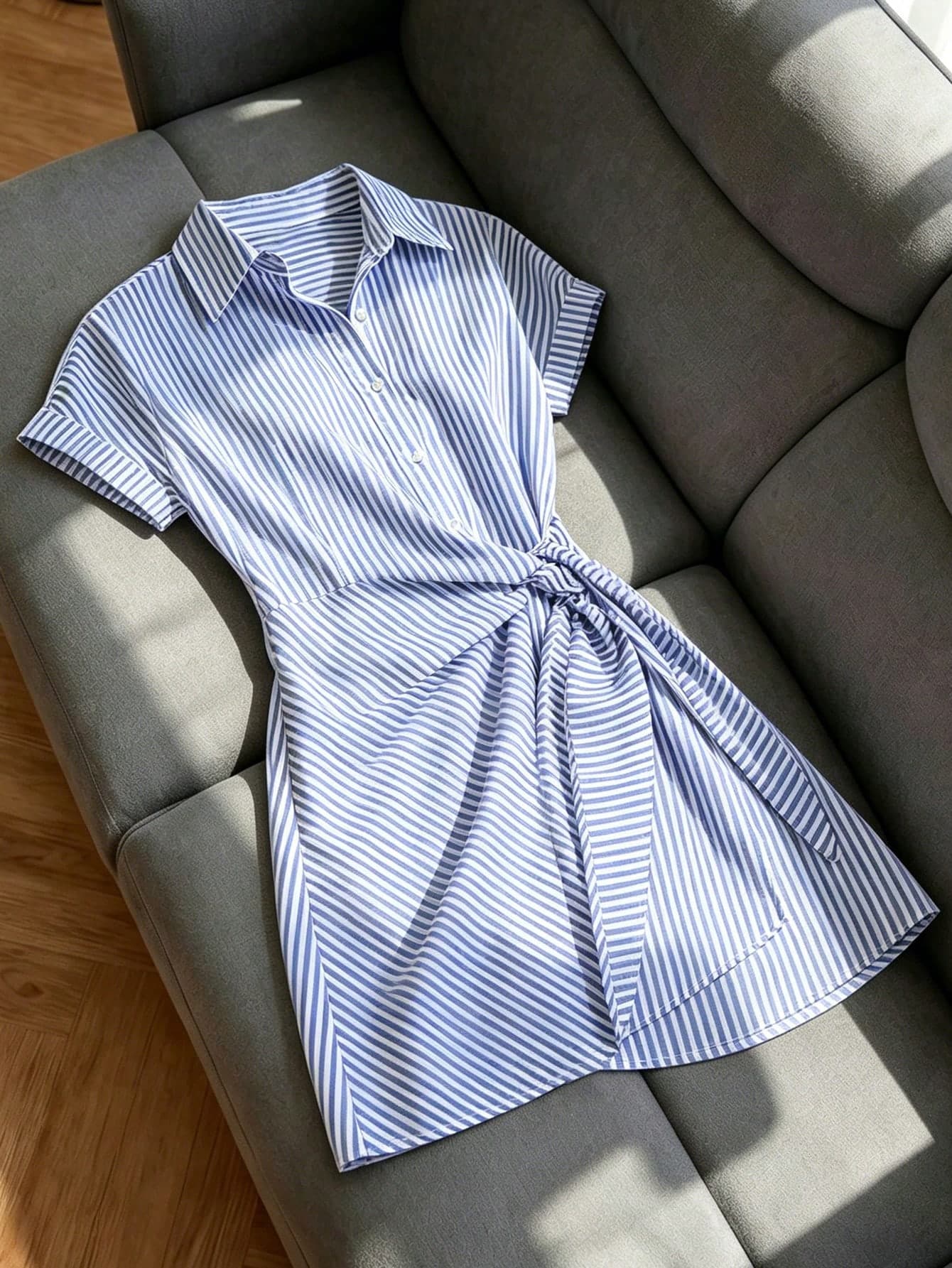 Franclia Women's Summer Blue And White Stripe Dress,Elegant Shirt Collar Short Sleeved Button Slim Fit Dress,Casual Daily Commuting Temperament Brunch Outfit