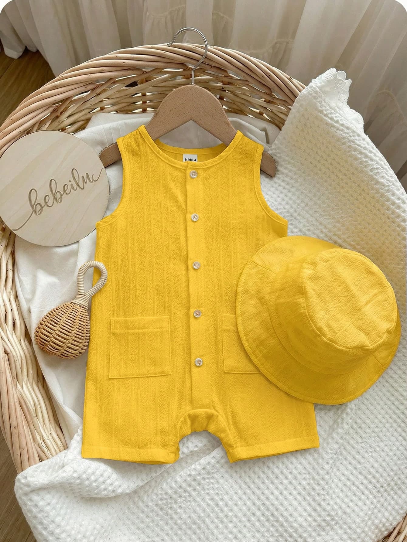 2pcs Baby Boy/Girl Pale Yellow Summer Casual Vacation Bamboo Sleeveless Romper Shorts Set With Bucket Hat,Unisex Gender Neutral Photoshoot Outfit