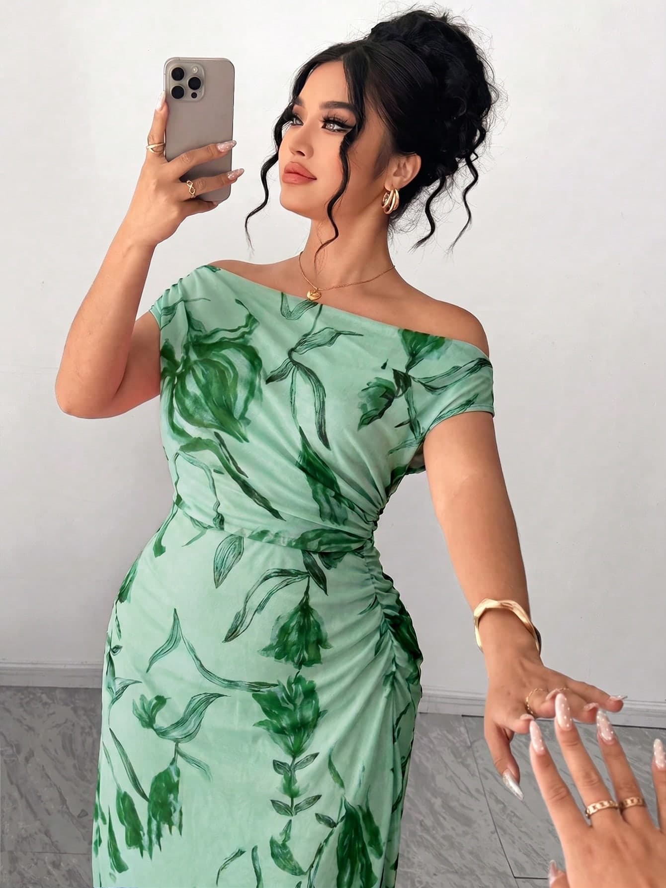 Elenzga Plus Size Elegant Date Night Party Off-Shoulder Cinched Waist Flattering Floral A-Line Maxi Dress