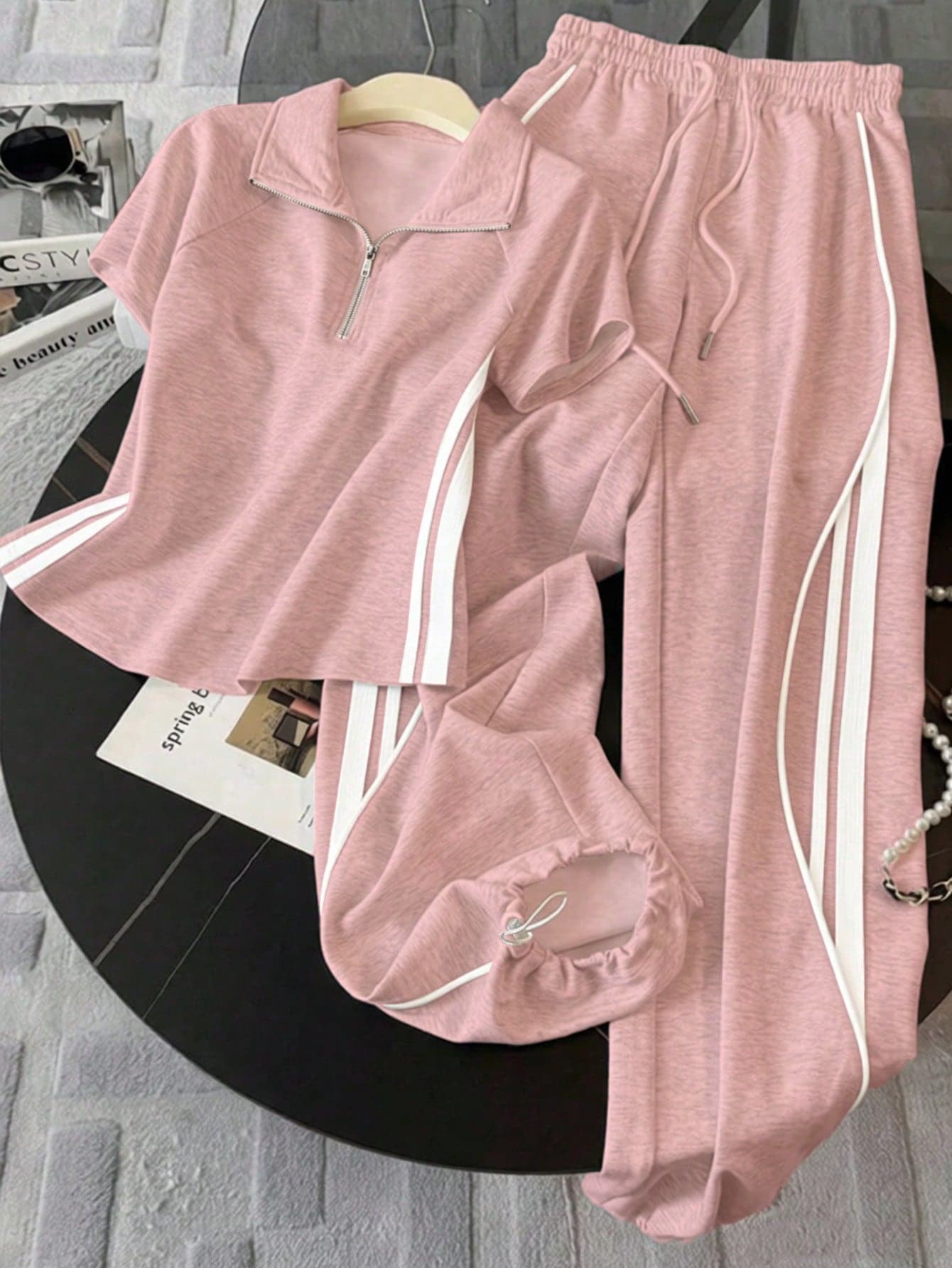 Resyla Women's Summer Casual Sports Striped Patchwork Short Sleeve Top And Drawstring Waist Jogger Pants Set