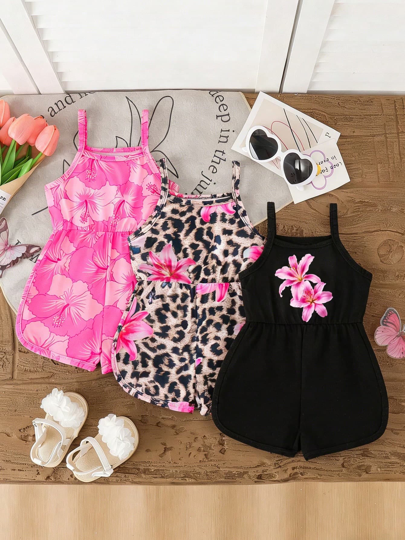 SHEIN Vintaside Kids 3pcs Baby Girls' 2026 Summer New Hibiscus Floral Strap Soft Cute Round Neck Casual Tropical Versatile Rompers,Pink And Black Vacation Beach