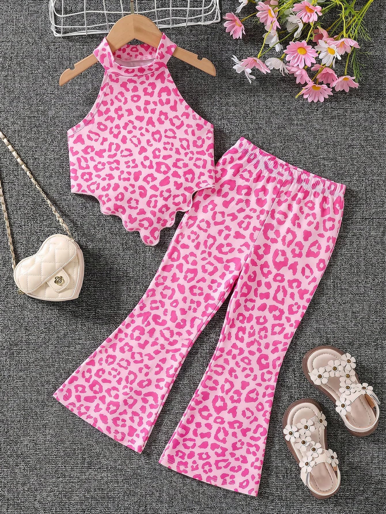 Young Girl Light Pink Knitted Halter Top & Flared Pants Set,Kids Leopard Print Stretchy Fabric Outfit,Summer Musical Festival Fashionable Comfy Set