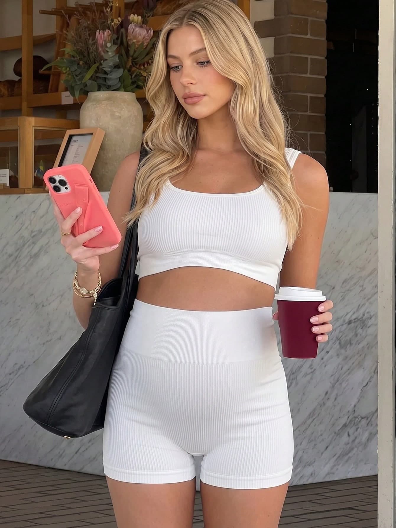 SHEIN Maternity Solid Color Cropped Tank Top And Sports Shorts Set,Word Cup