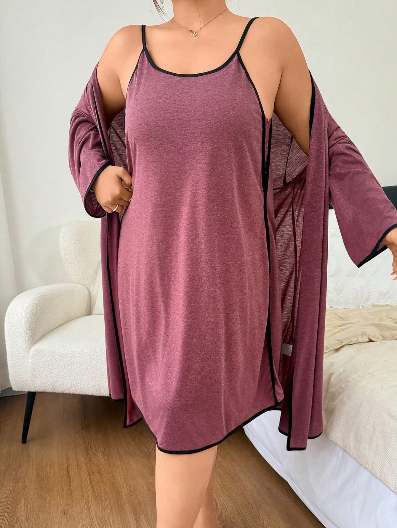 Napfluff CURVE Napfluff CURVE Plus Size Contrast Trim Casual Robe And Camisole Nightgown Set