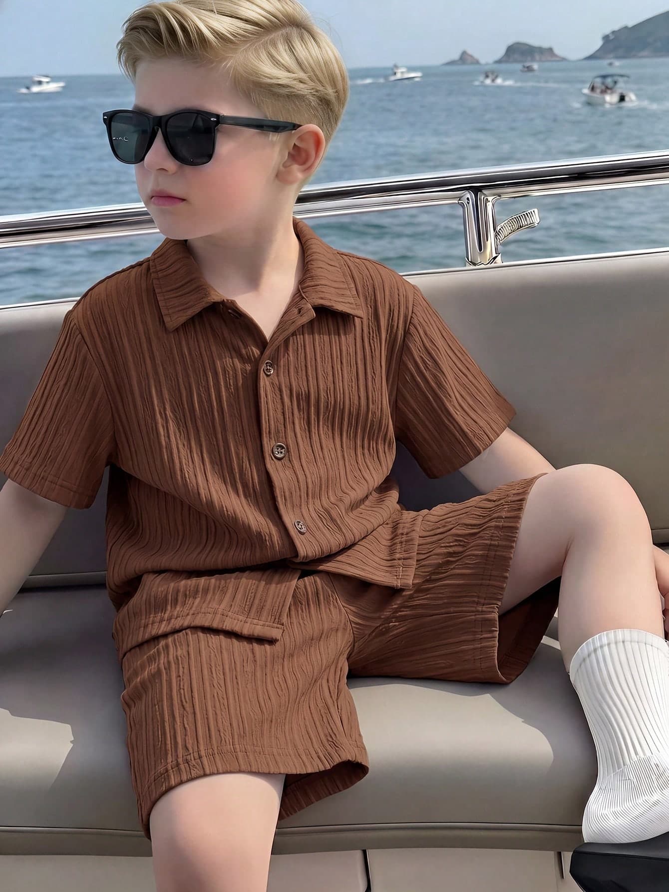 SHEIN Explorewe Young Boy Plain Front Button Short Sleeve Top And Shorts Summer Casual Outfit