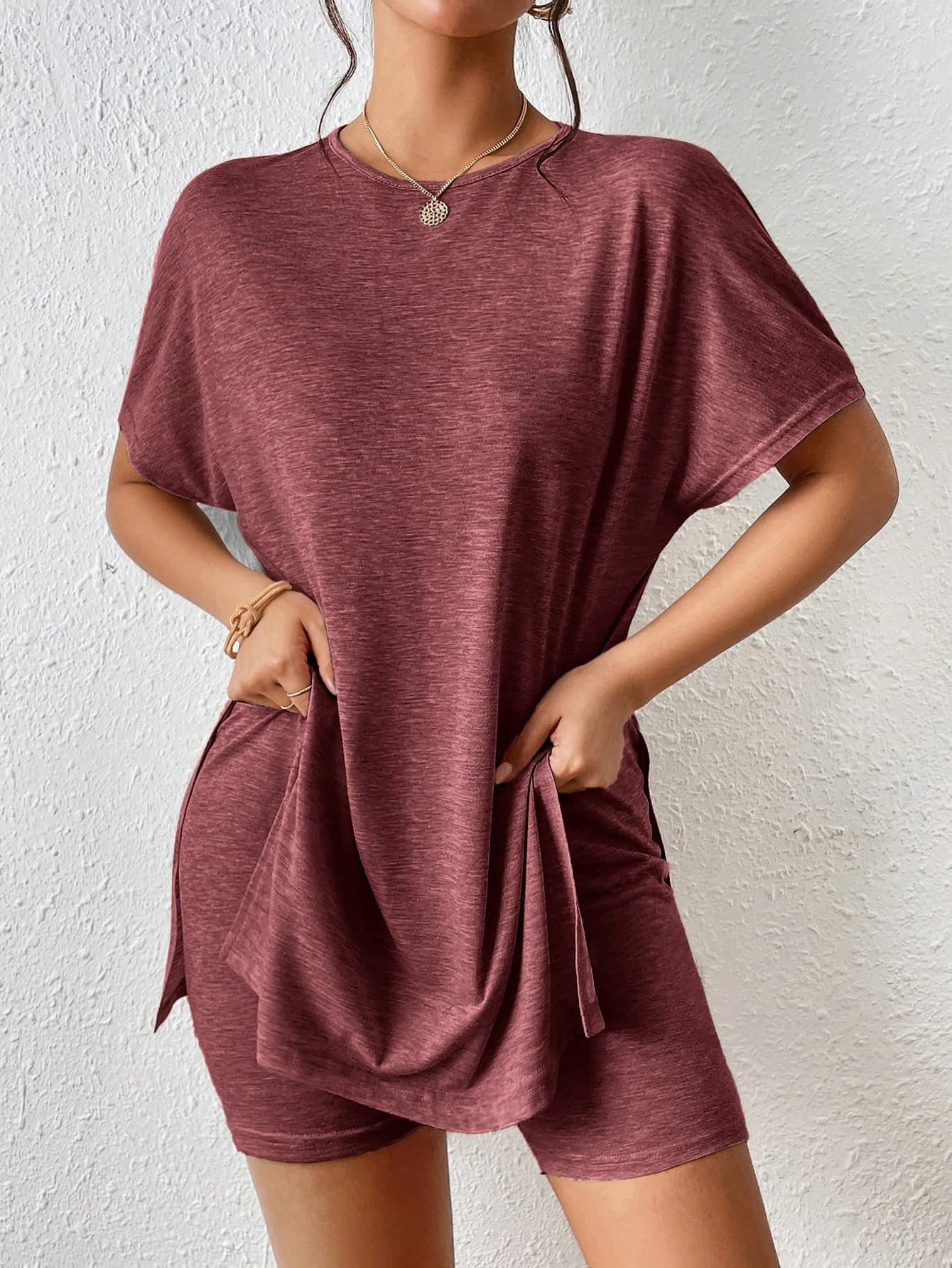 SHEIN Frenchy Batwing Sleeve Split Hem Tee & Biker Shorts Split Two Pieces