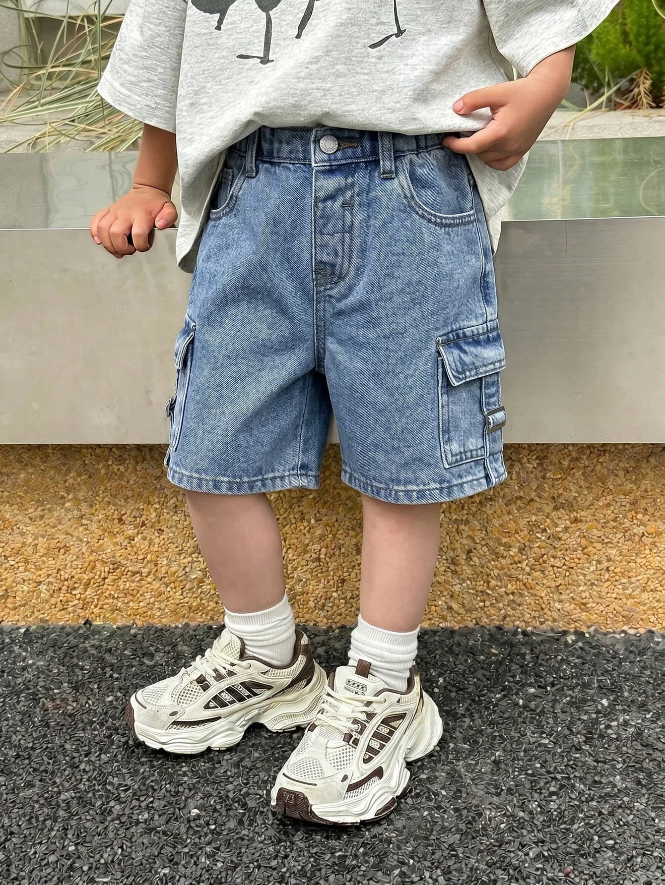 Young BoyBlack Loose Fit Denim Cargo Shorts