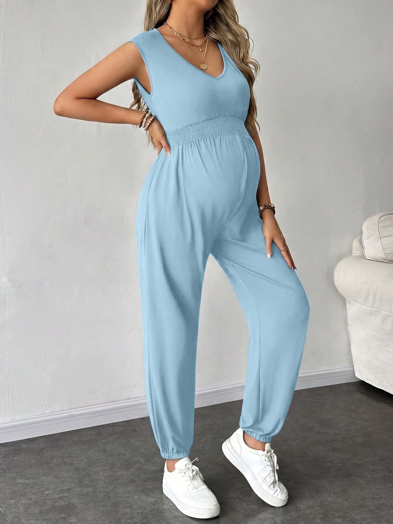 SHEIN Pregnant Women's Solid Color V-Neck Sleeveless Casual Jumpsuit, Summer