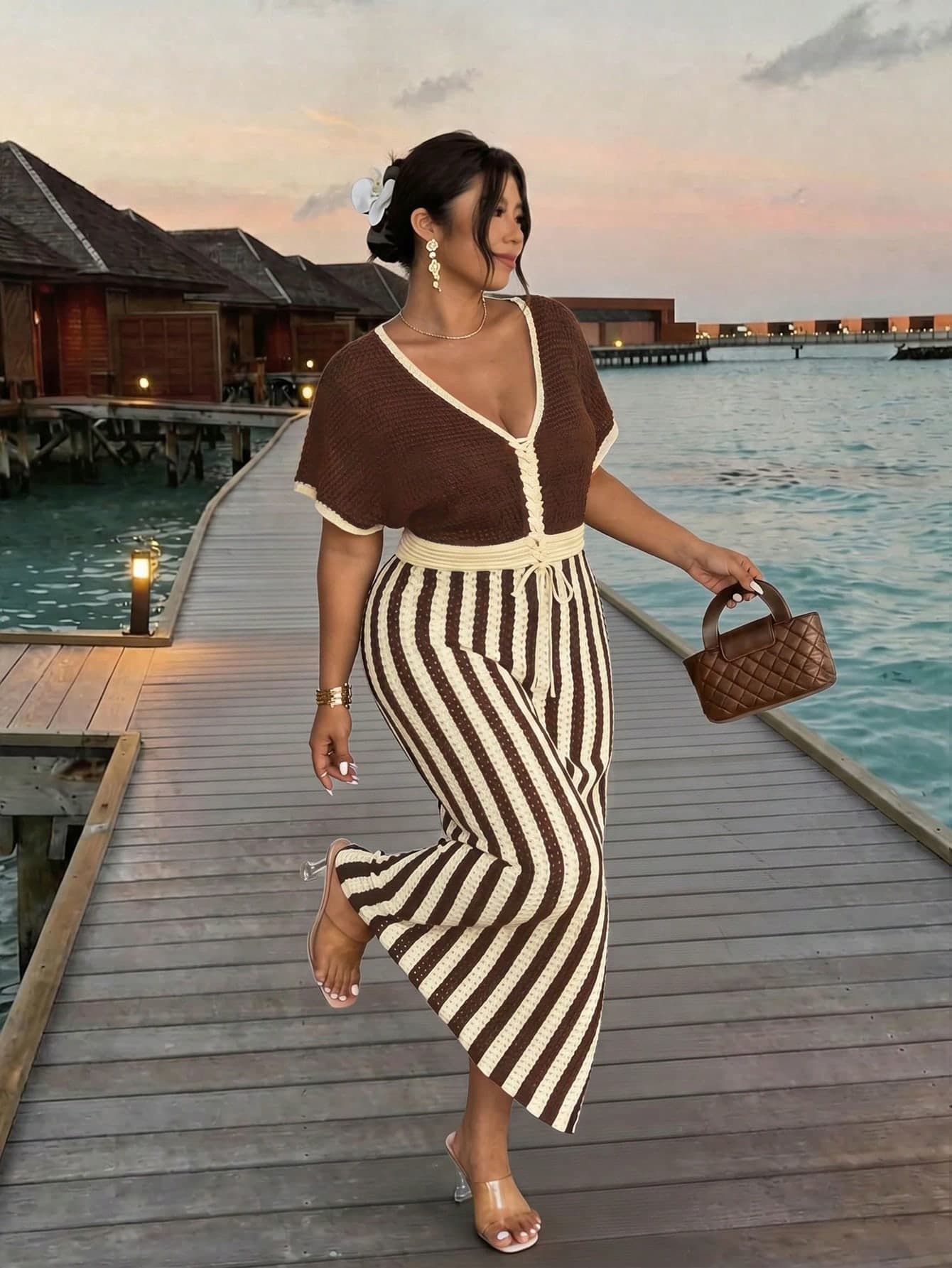 Firerie Plus Size Deep V-Neck Contrast Stripe Print Short Sleeve Sweater Dress, Summer Fall