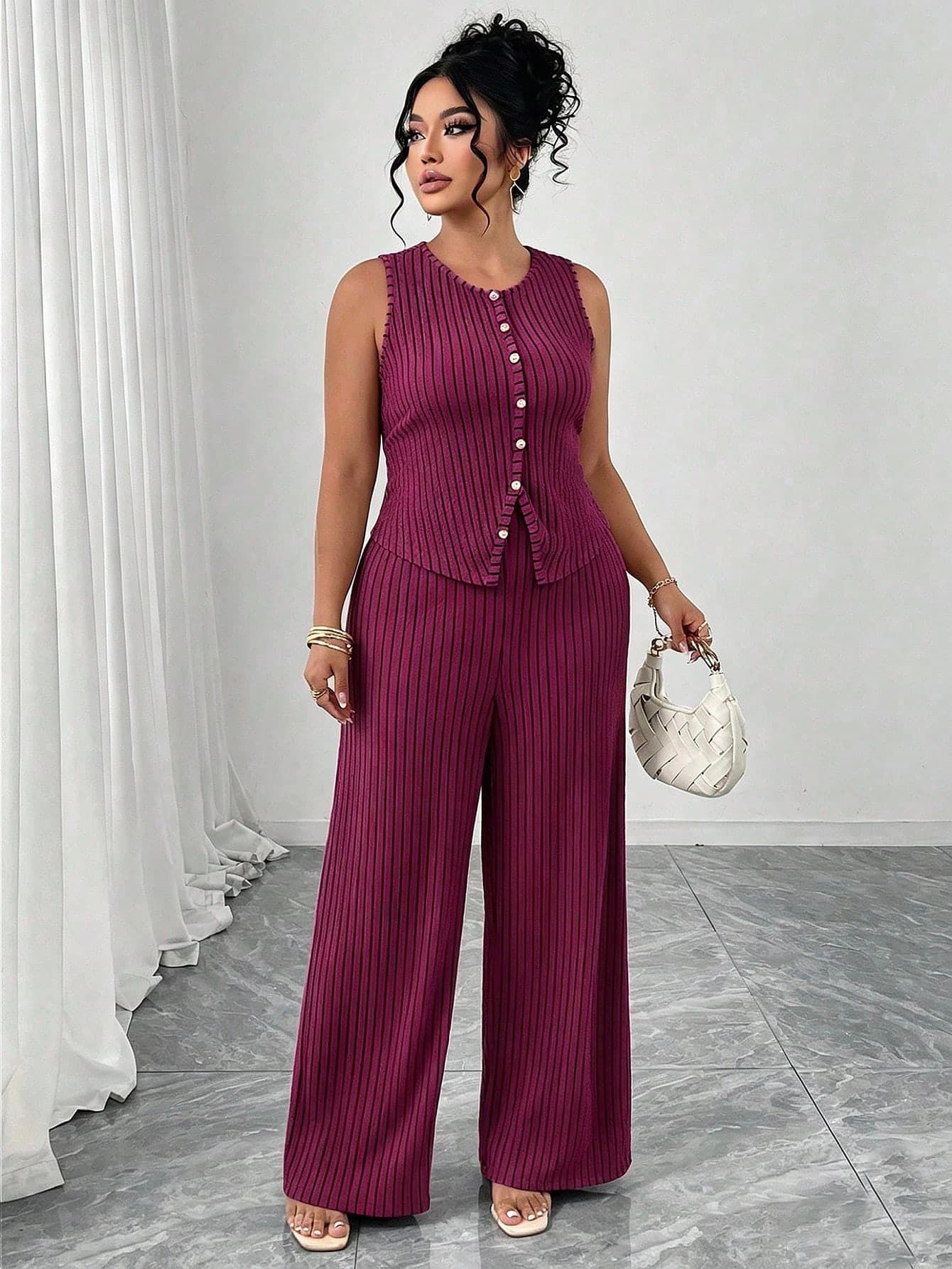 SHEIN Clasi Plus Size Women's Solid Color Textured 2-Piece Set, Including Sleeveless Crew Neck Button Bodysuit And High Waist Loose Straight Pants, Vacation