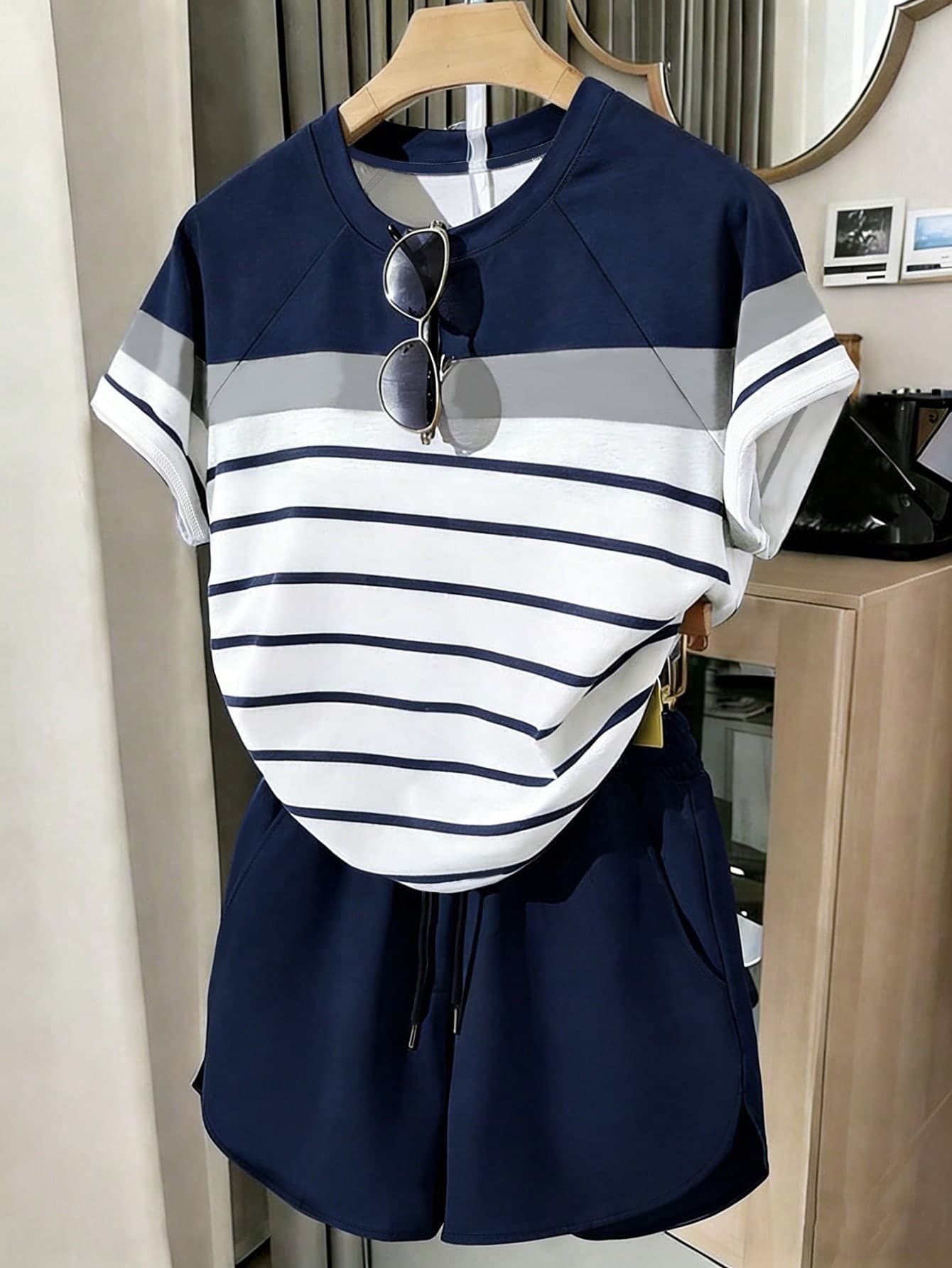 Resyla Women's T-Shirt And Shorts Set, Summer New Outfit, Casual Sportswear, Office Or Workout Wear, Elegant Design, Multicolor Striped Print, Navy Blue, Women's T-Shirt And Shorts Set