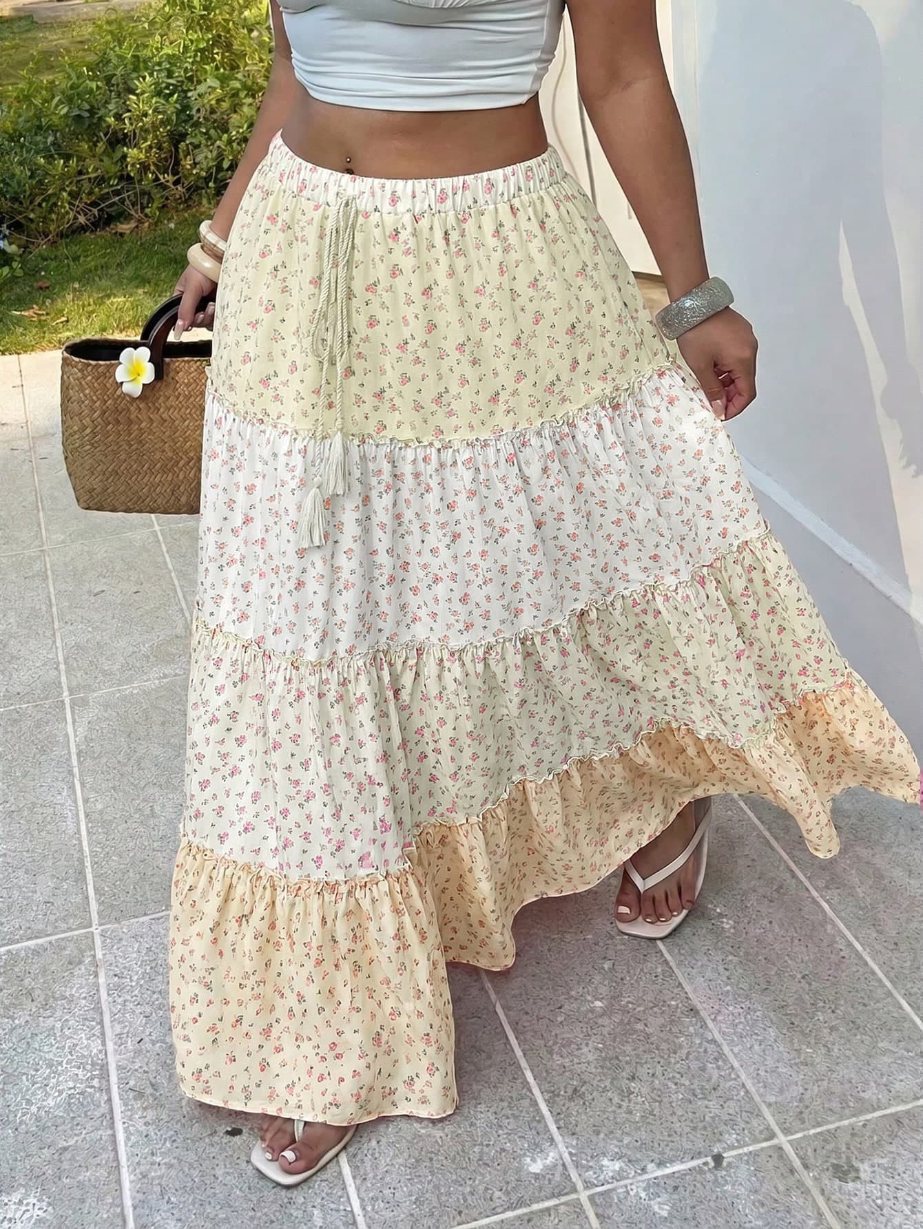 Sunnyshic Plus Size Women's Casual Vacation Romantic Color Block Ditsy Floral Short Sleeve Summer Skirt