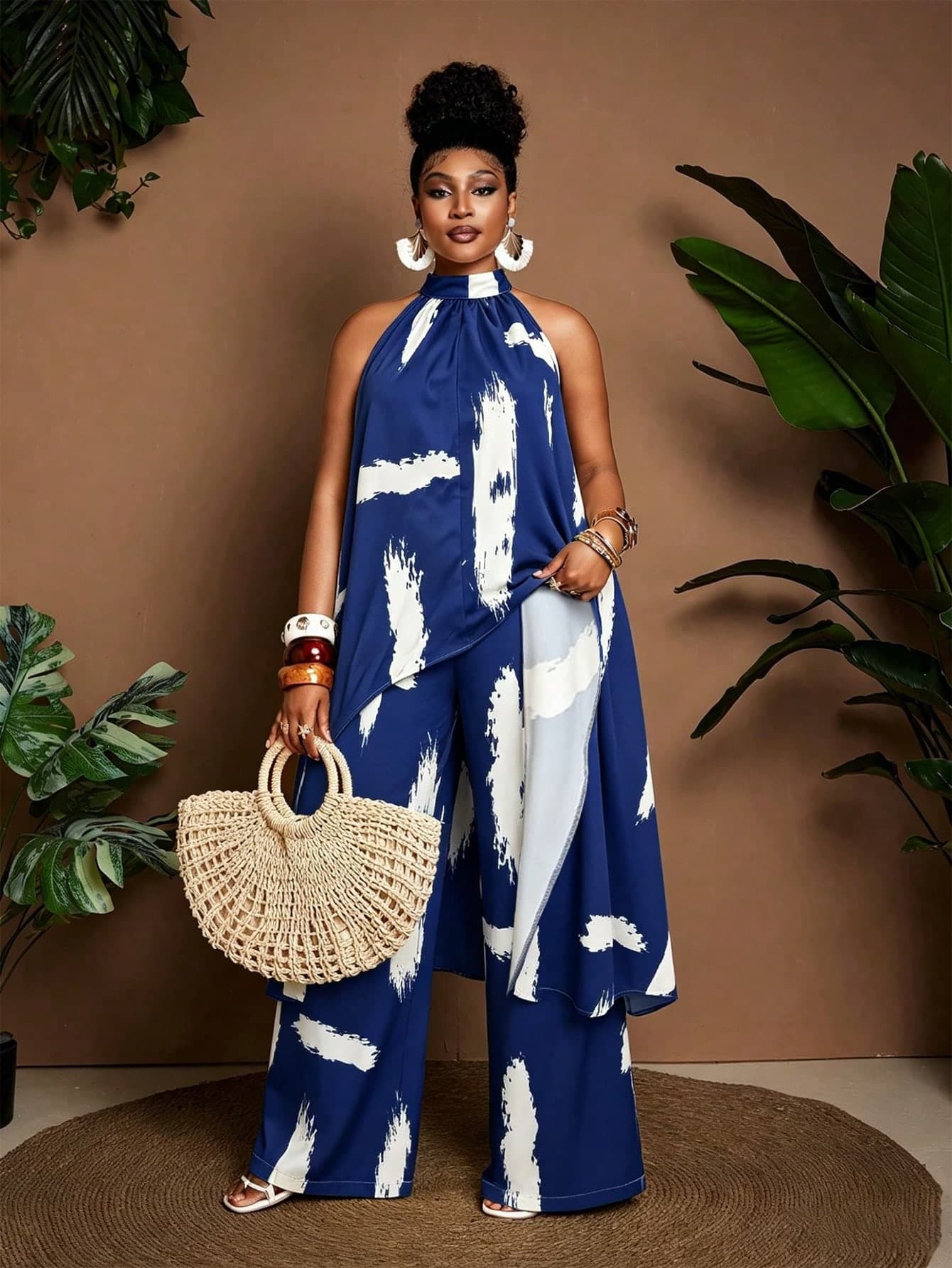 Maweii New Plus Size Women's Blue And White Abstract Brushstroke Sleeveless Loose Asymmetrical Hem Top And Wide Leg Pants Halter Neck Two Pieces Set