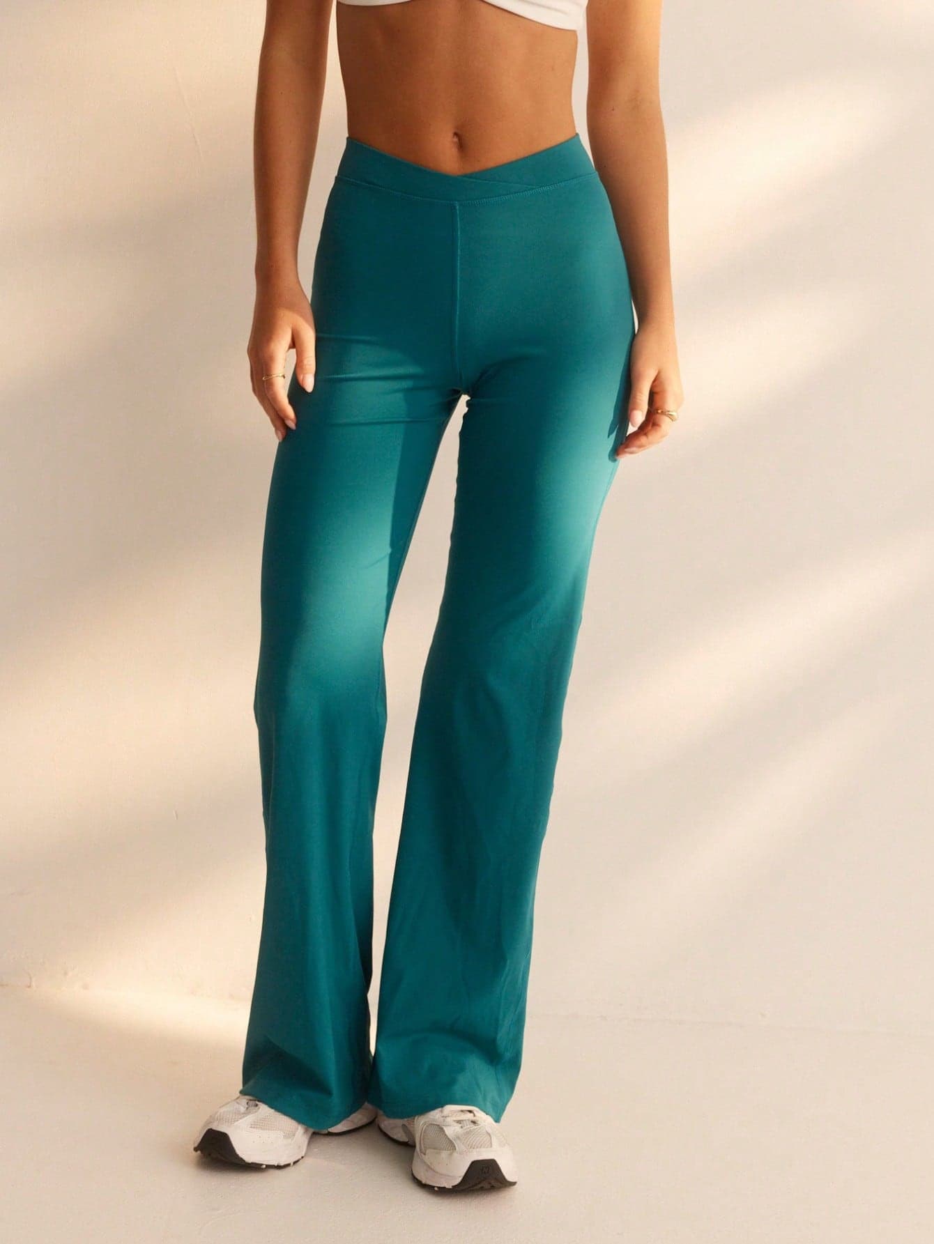 Aralina CROSS OVER CURVED FRONT WAISTBAND SPORTS PANTS