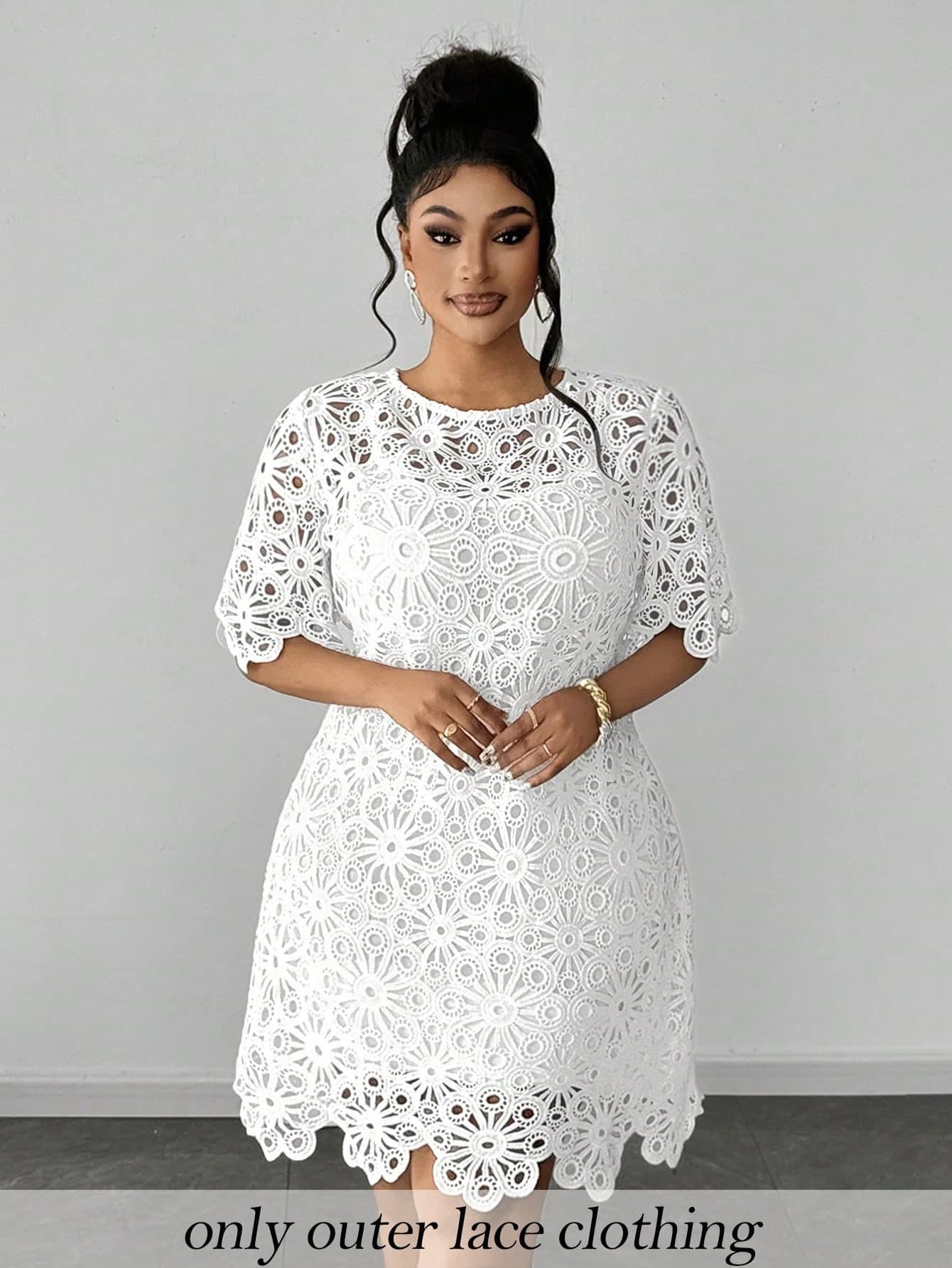 Maweii Plus Size Solid Color Hollow Round Neck Short Sleeve Dress