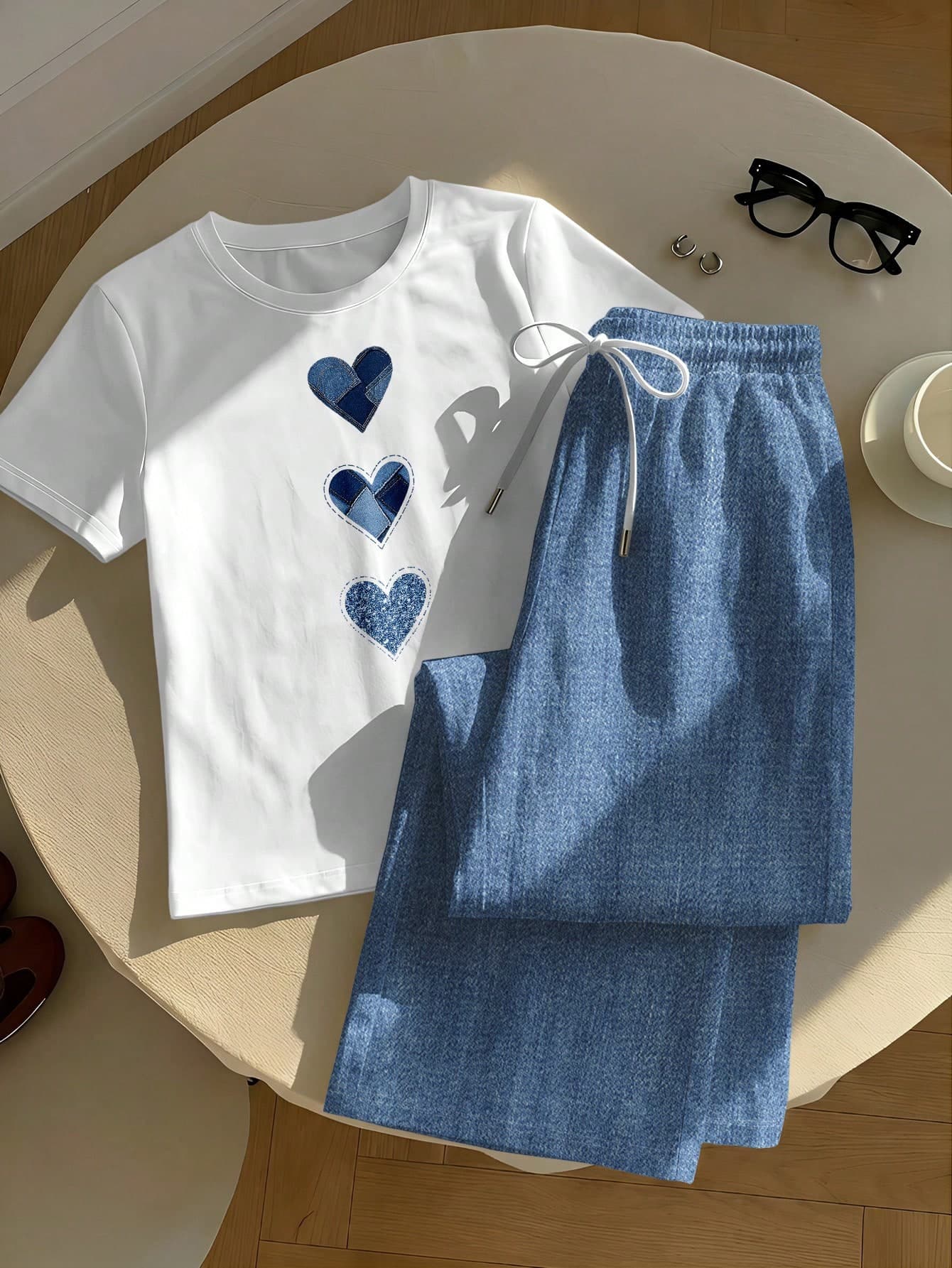 Muvela 2pcs/Set Round Neck Short Sleeve Top And Striped Print Pants, Casual Simple Retro Elegant Commuter Versatile Warm Denim Heart Print Pattern, Beach Wear, Vacation Wear, Women's Summer Outfit