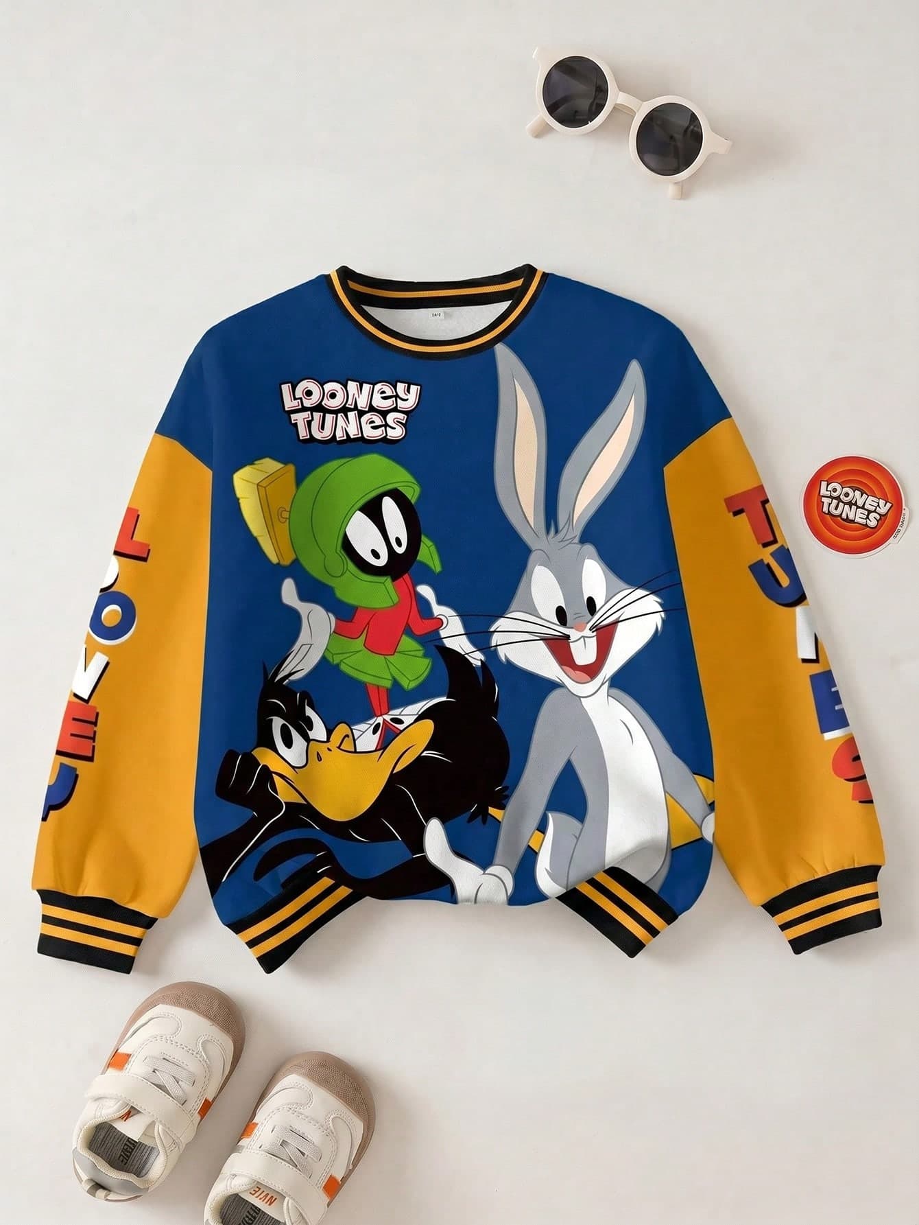LOONEY TUNES X SHEIN Tween Boy Casual Colorblock Cartoon Pattern Crew Neck Sweatshirt, Autumn